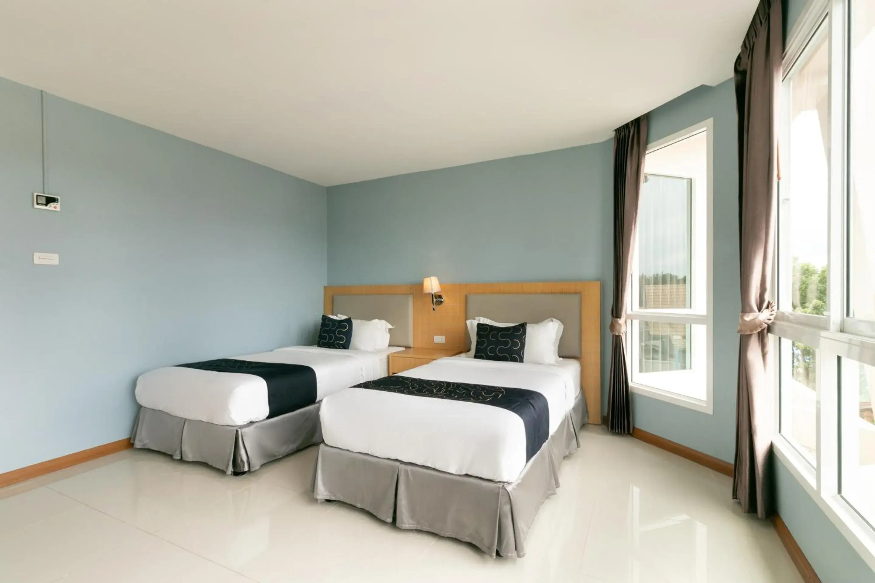 Superior Twin Room with Sea View in Golden Beach Boutique Resort Superior Twin Room with Sea View in Golden Beach Boutique Resort