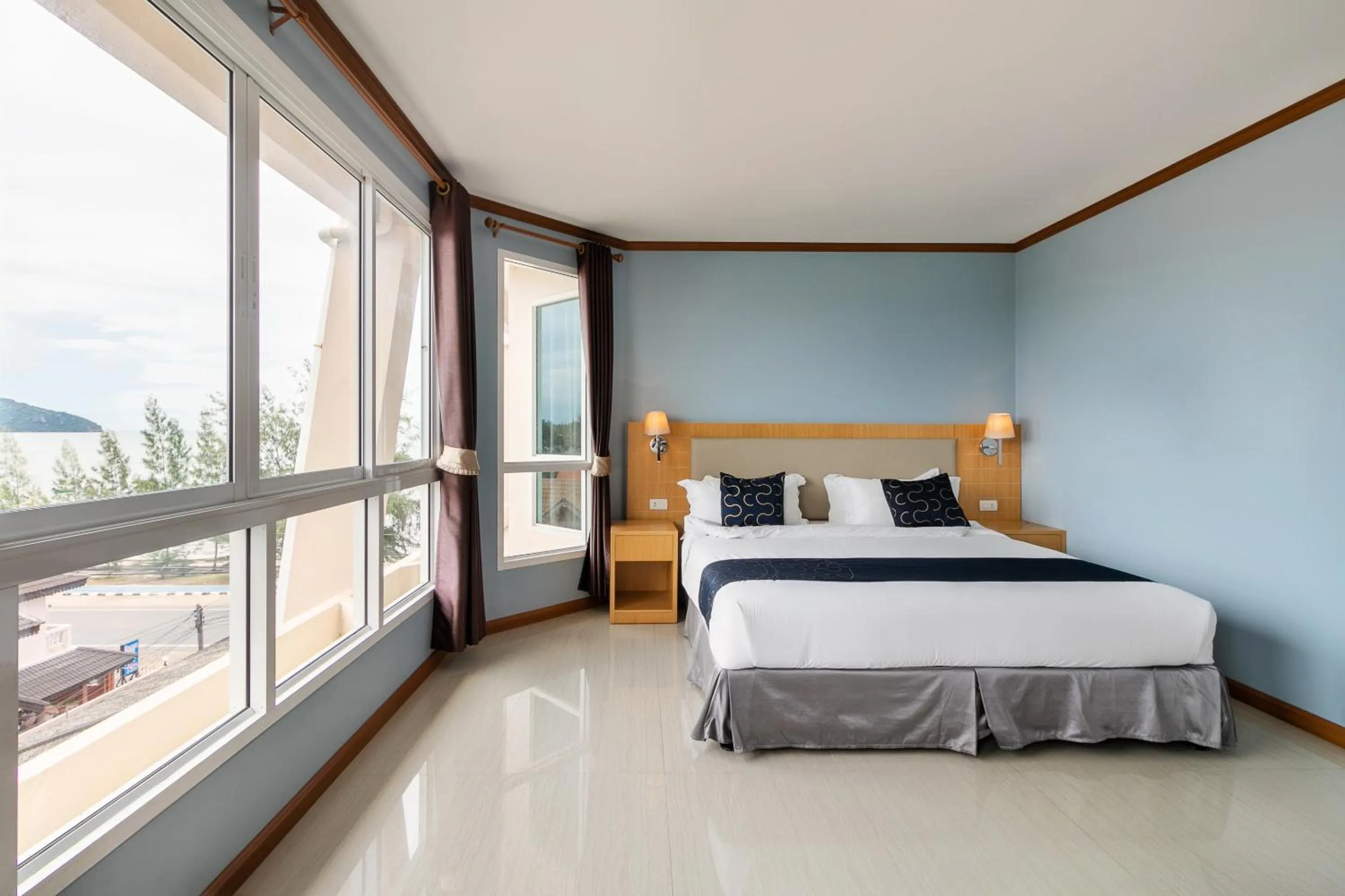 Bedroom, Bed in Golden Beach Boutique Resort