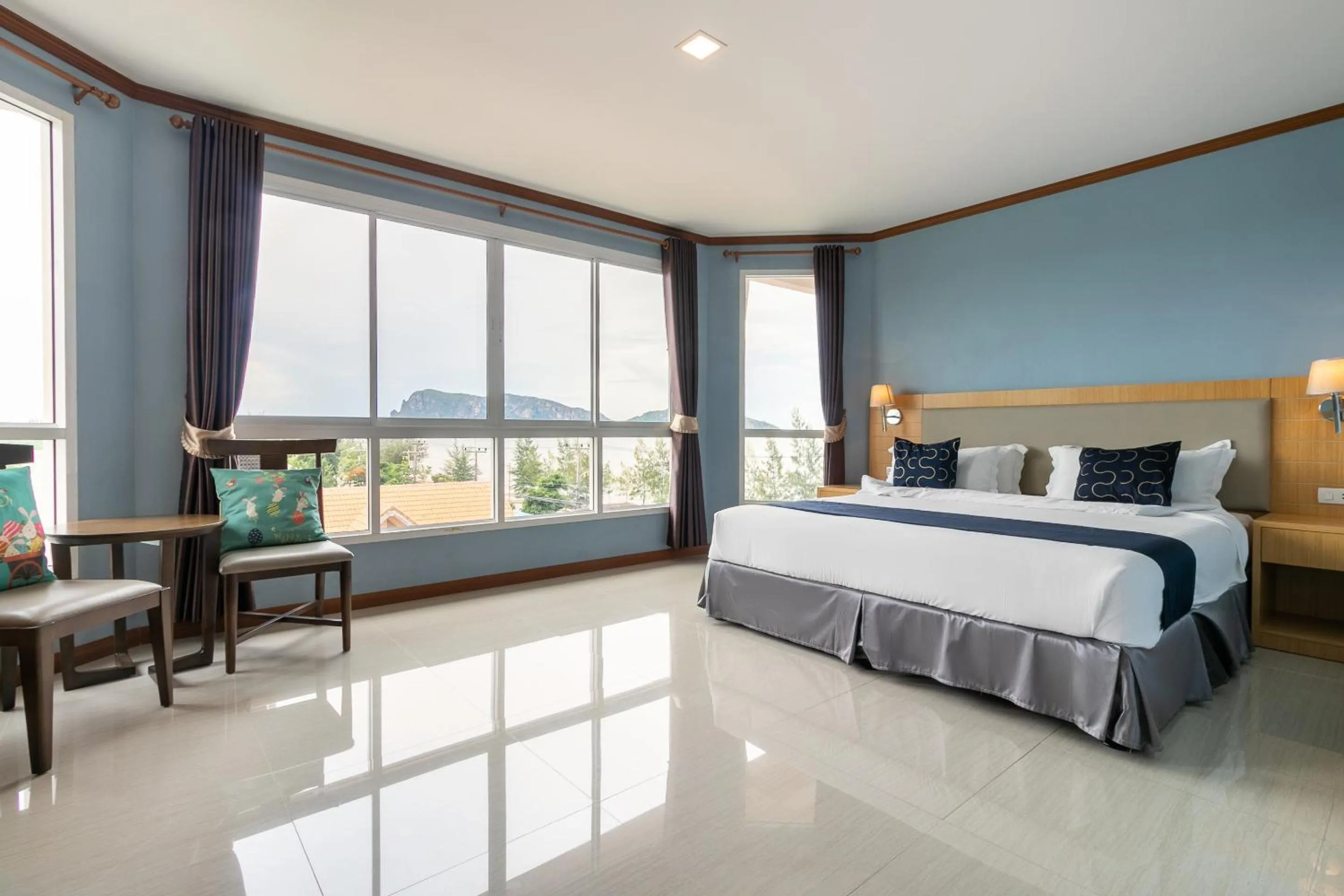 Bedroom, Bed in Golden Beach Boutique Resort