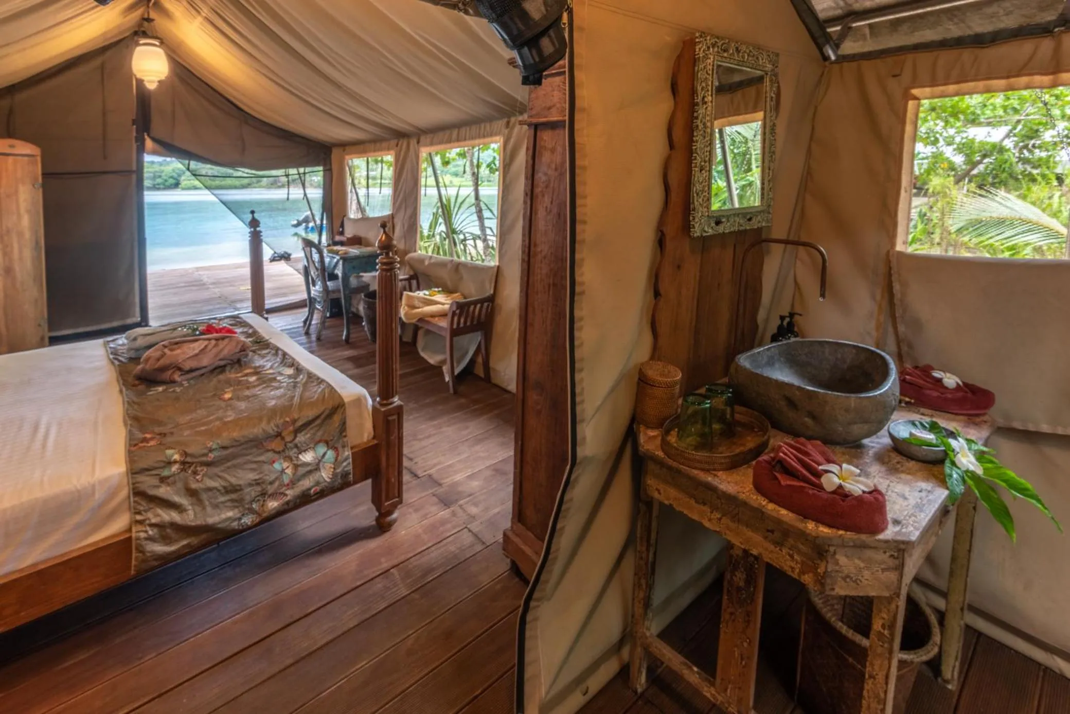 Bedroom, Bed in Ratua Private Island Resort