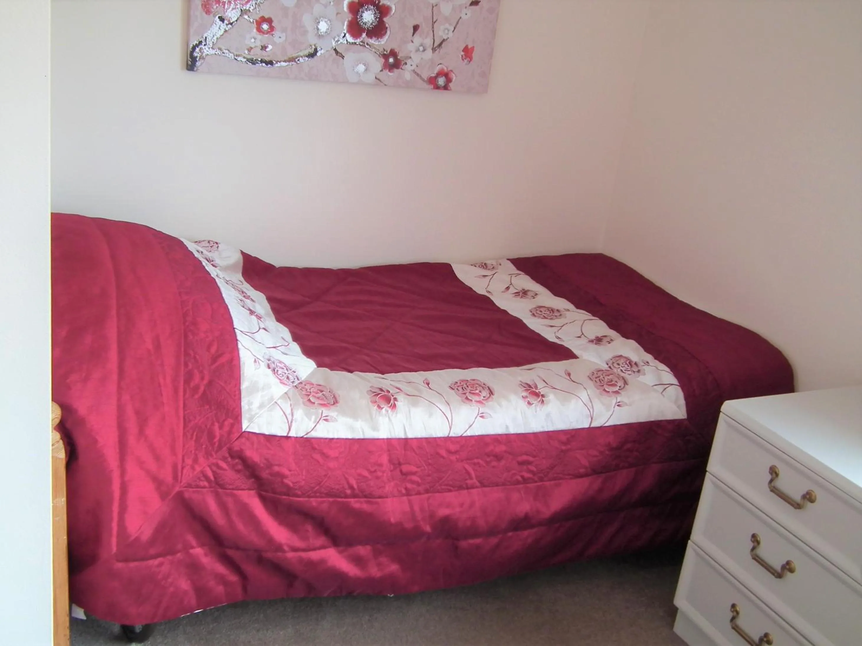 Bed in Dove House