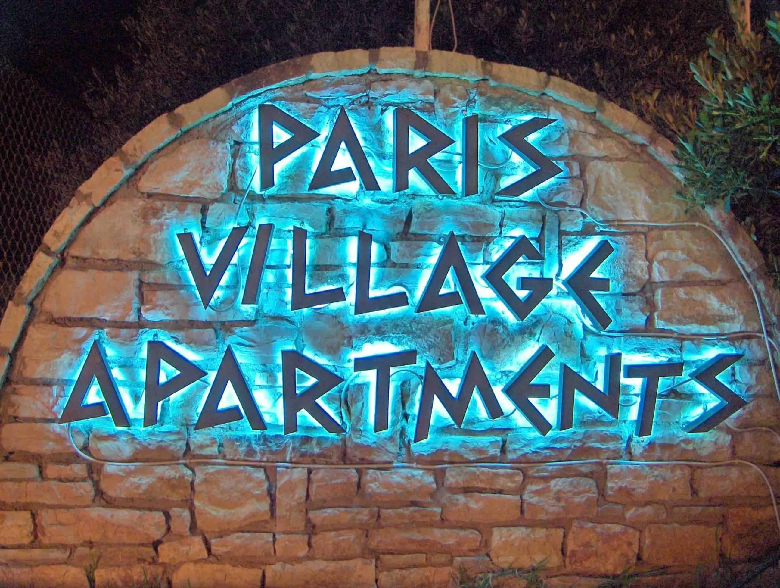 Facade/entrance in Paris Village Apartments