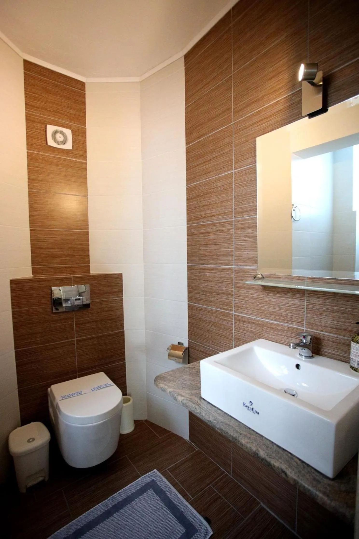 Bathroom in Paris Village Apartments