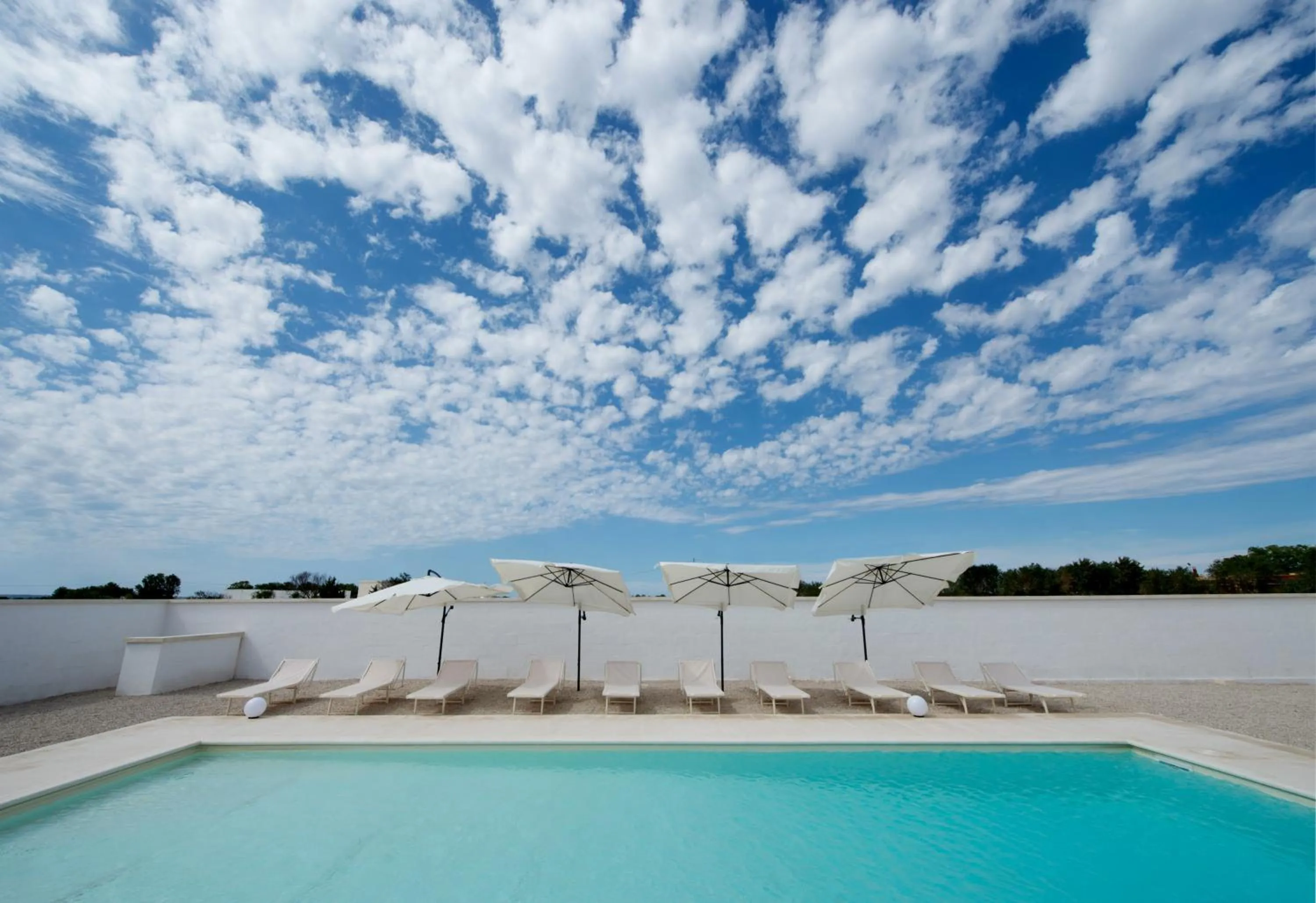 Swimming pool in Villa Lupia