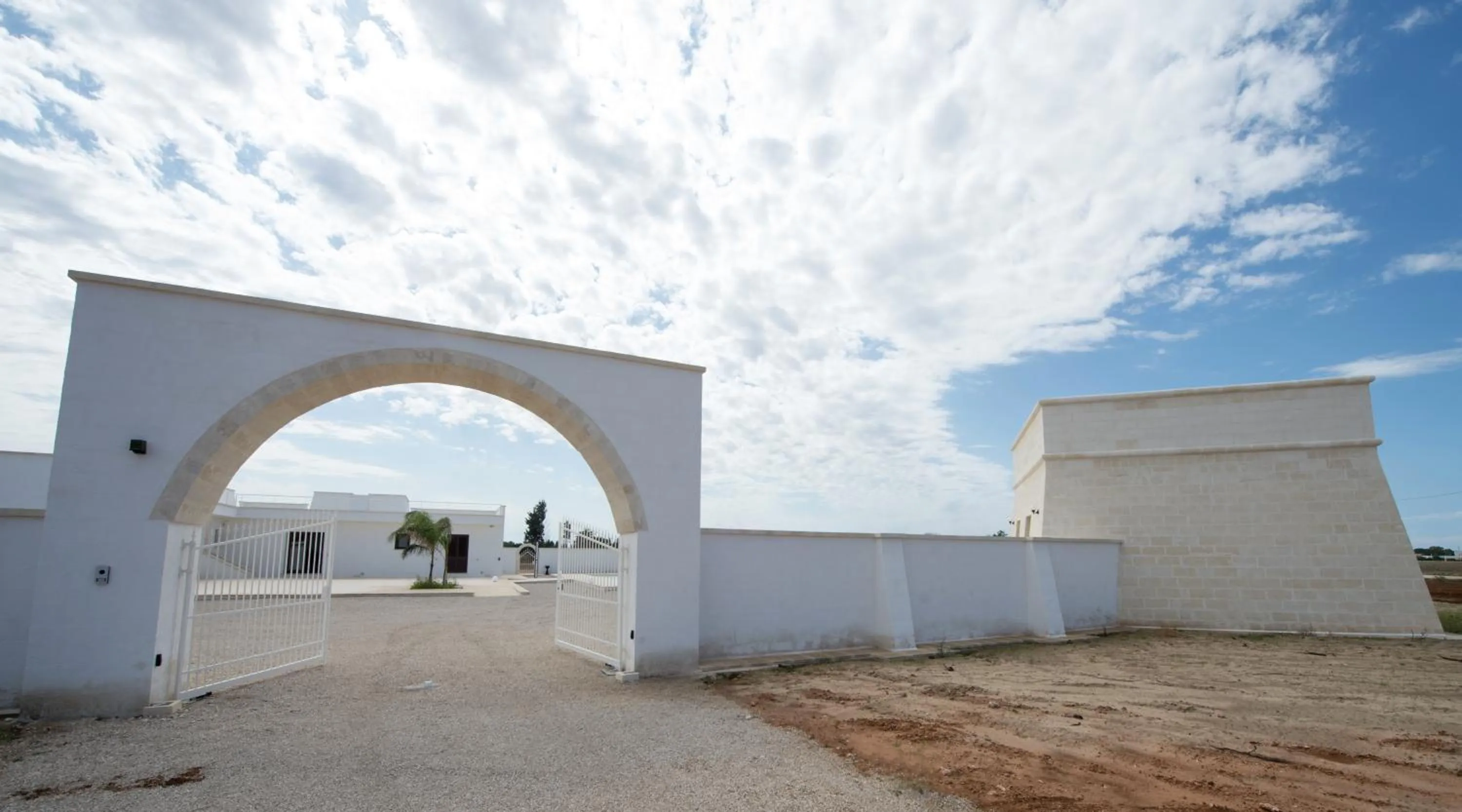 Street view in Villa Lupia