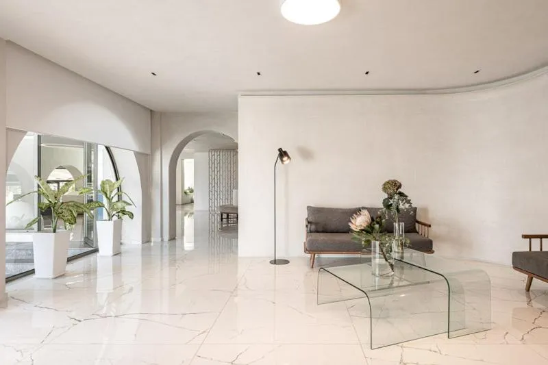 Lobby or reception in Kakkos Bay Hotel and Bungalows