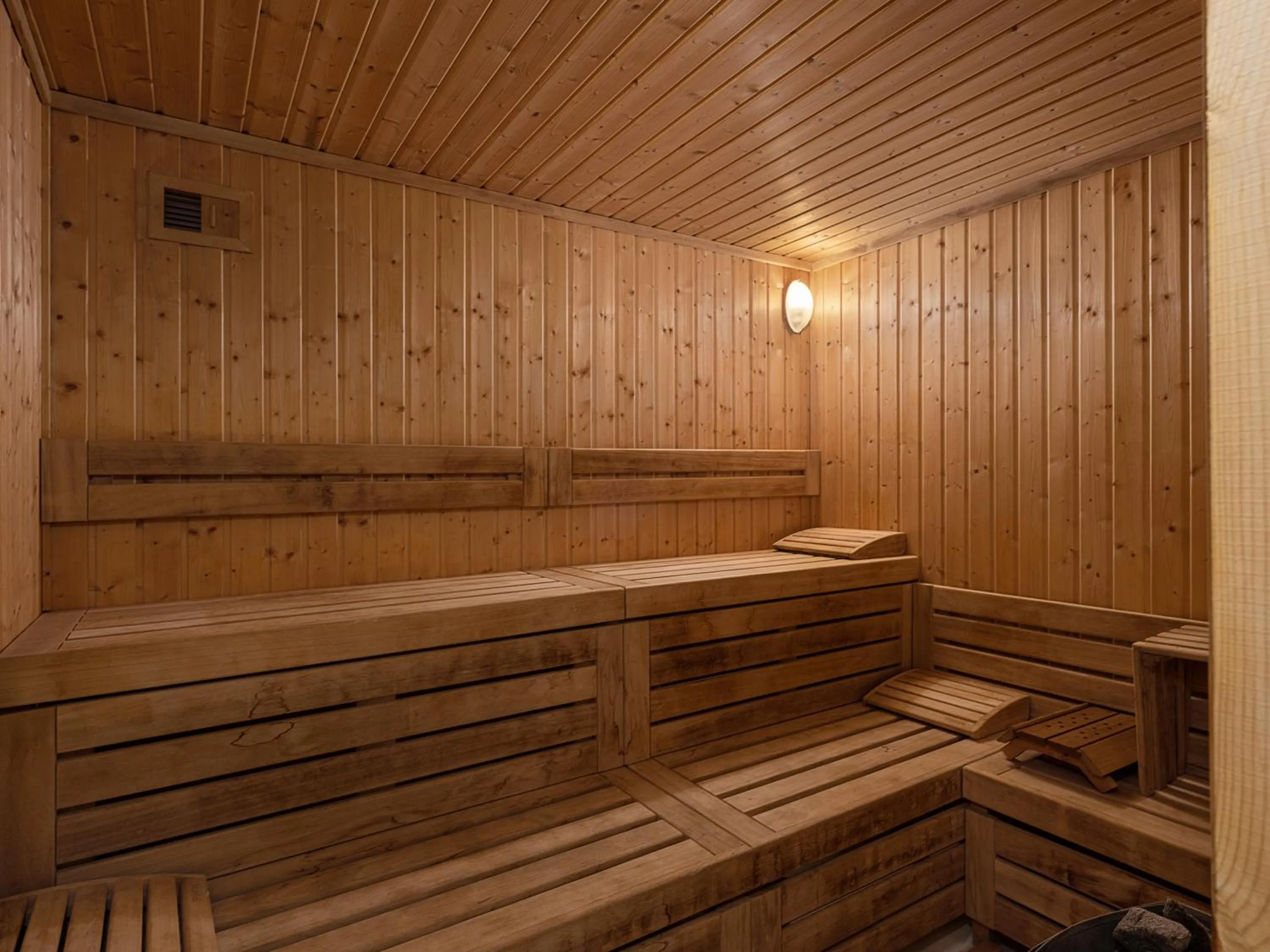 Spa and wellness centre/facilities in Kakkos Bay Hotel and Bungalows