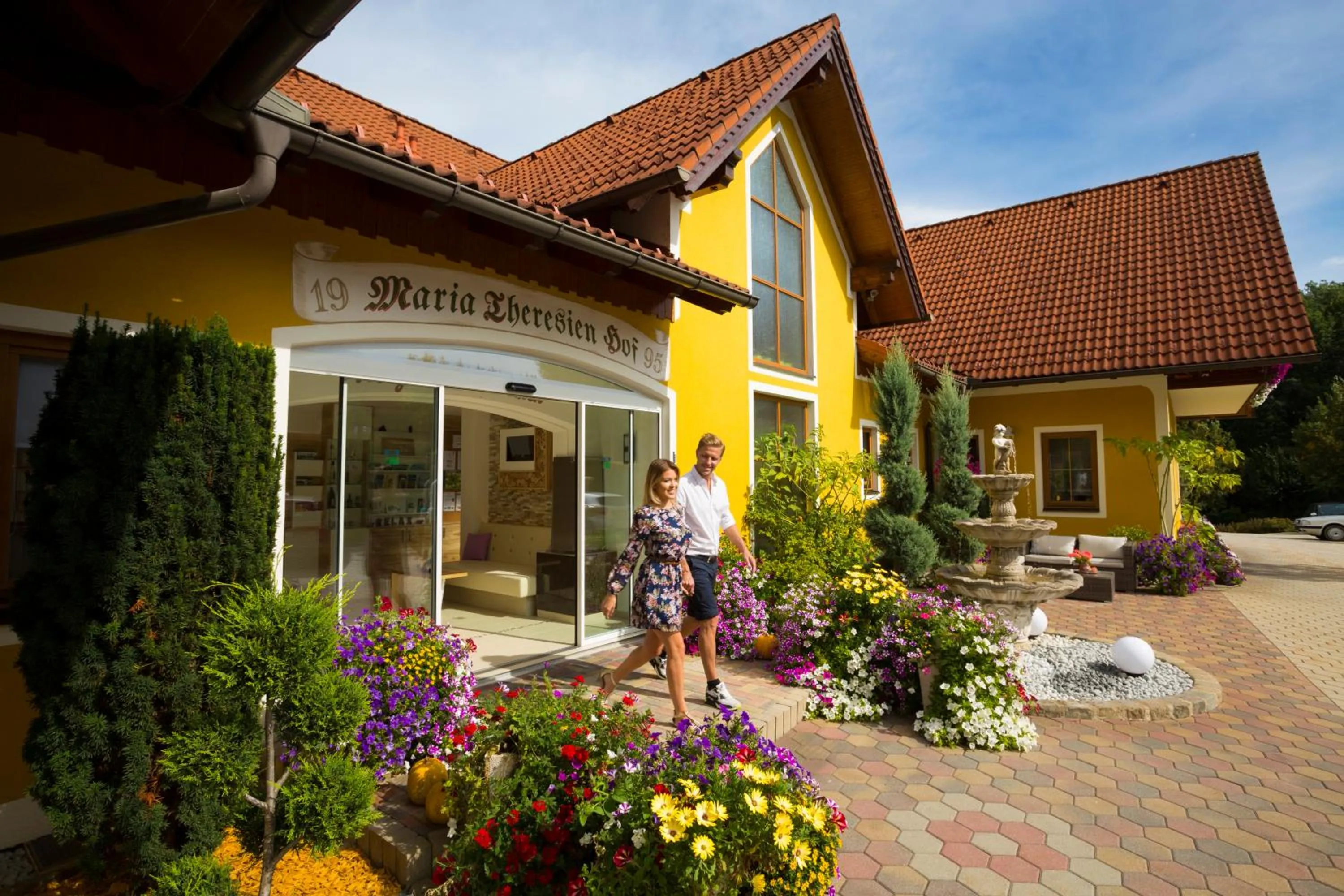 Facade/entrance in Maria Theresien Hof Loipersdorf