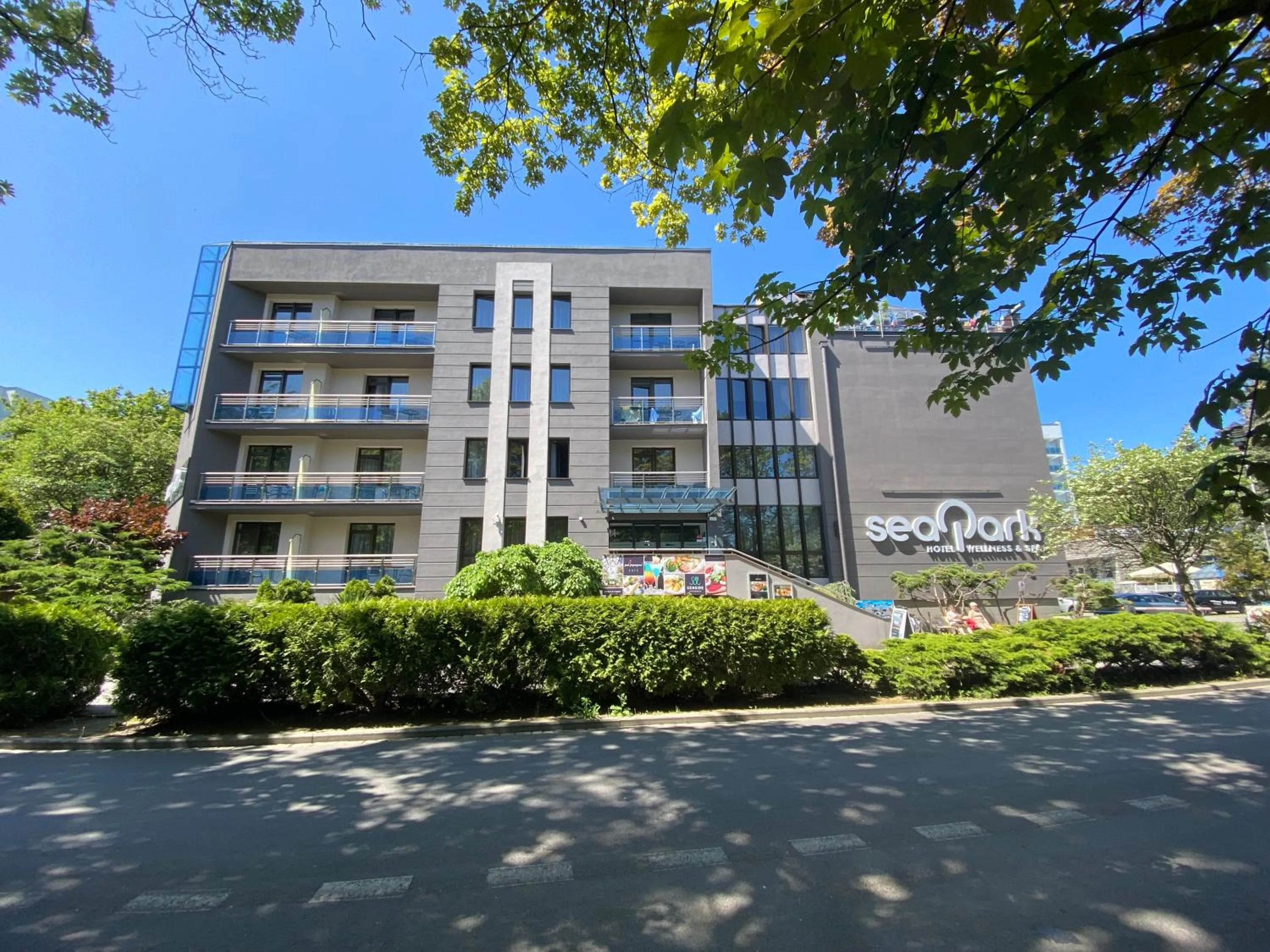 Property building in SeaPark Hotel Wellness & Spa
