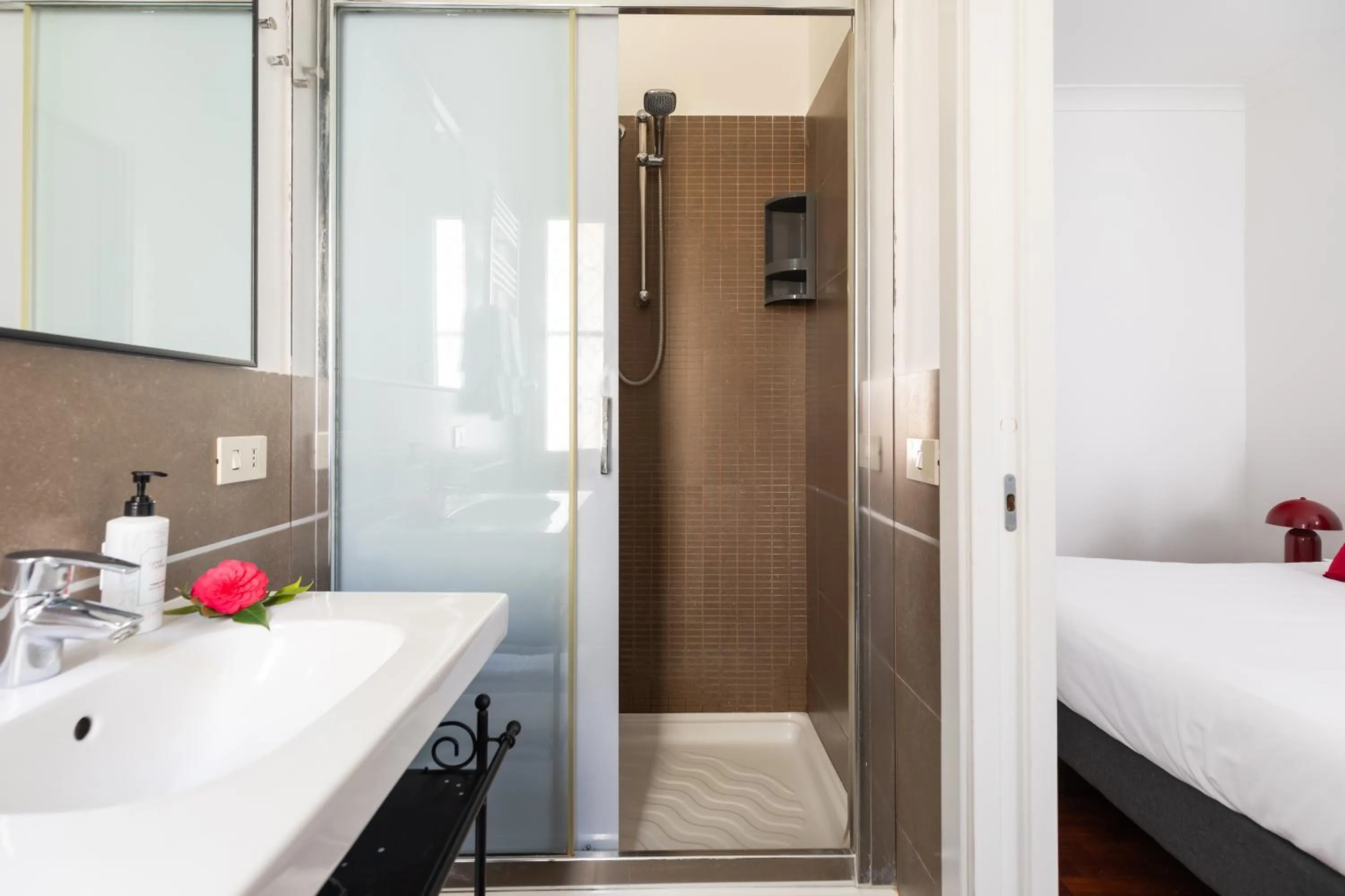 Bathroom, Bed in YourHome - Villa Sorrento