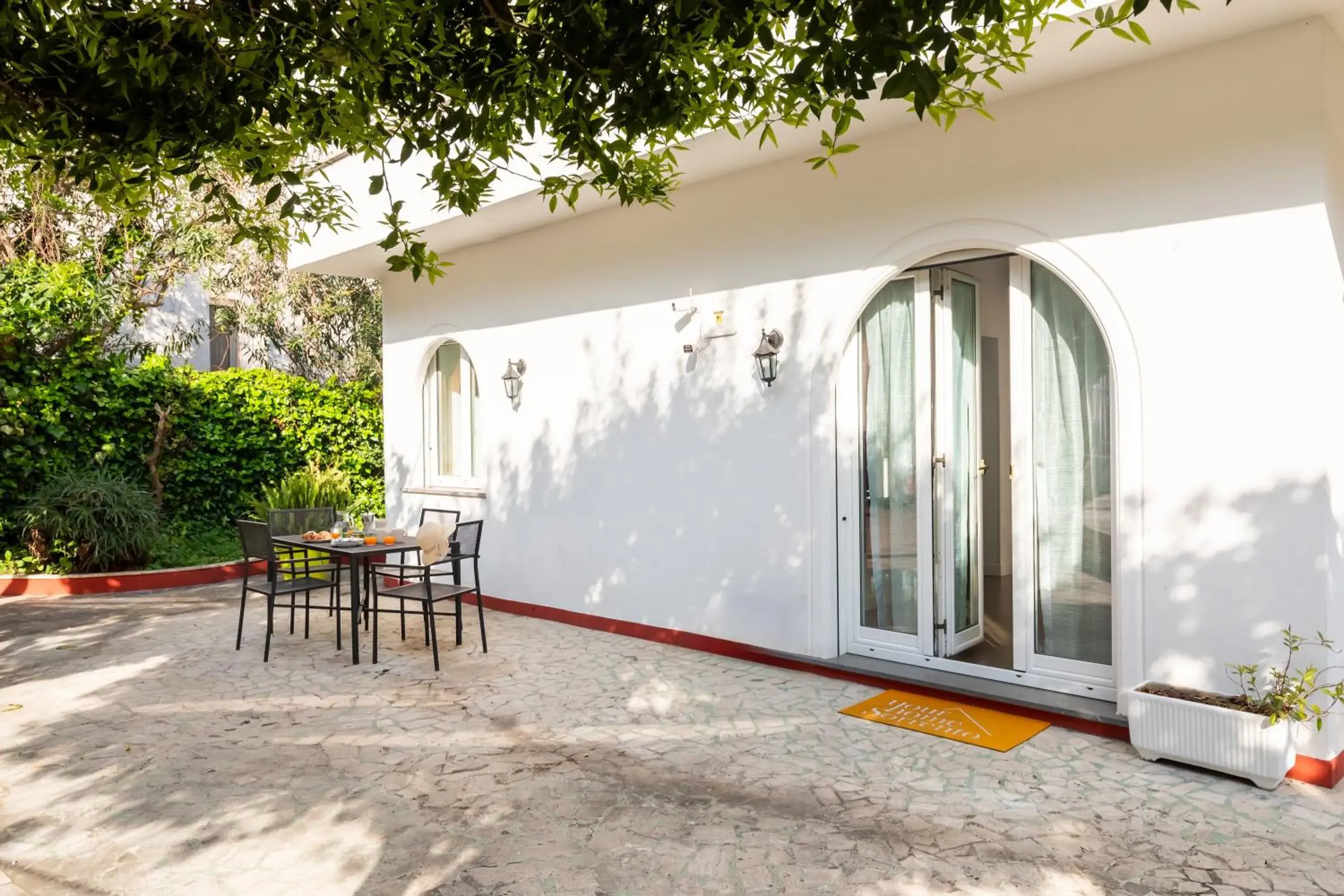 Property building in YourHome - Villa Sorrento Property building in YourHome - Villa Sorrento