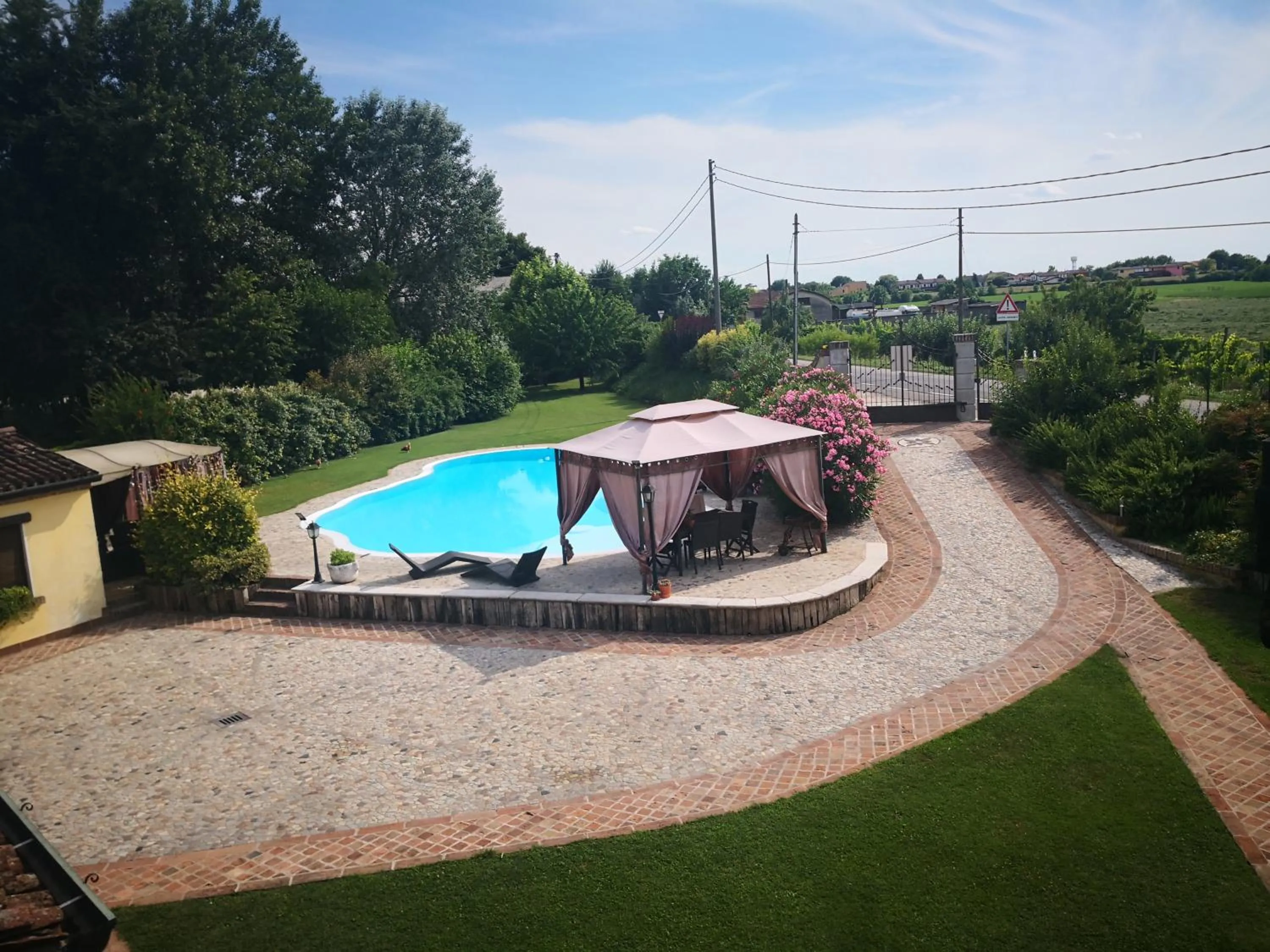 Garden view in B&B Il Martin Pescatore