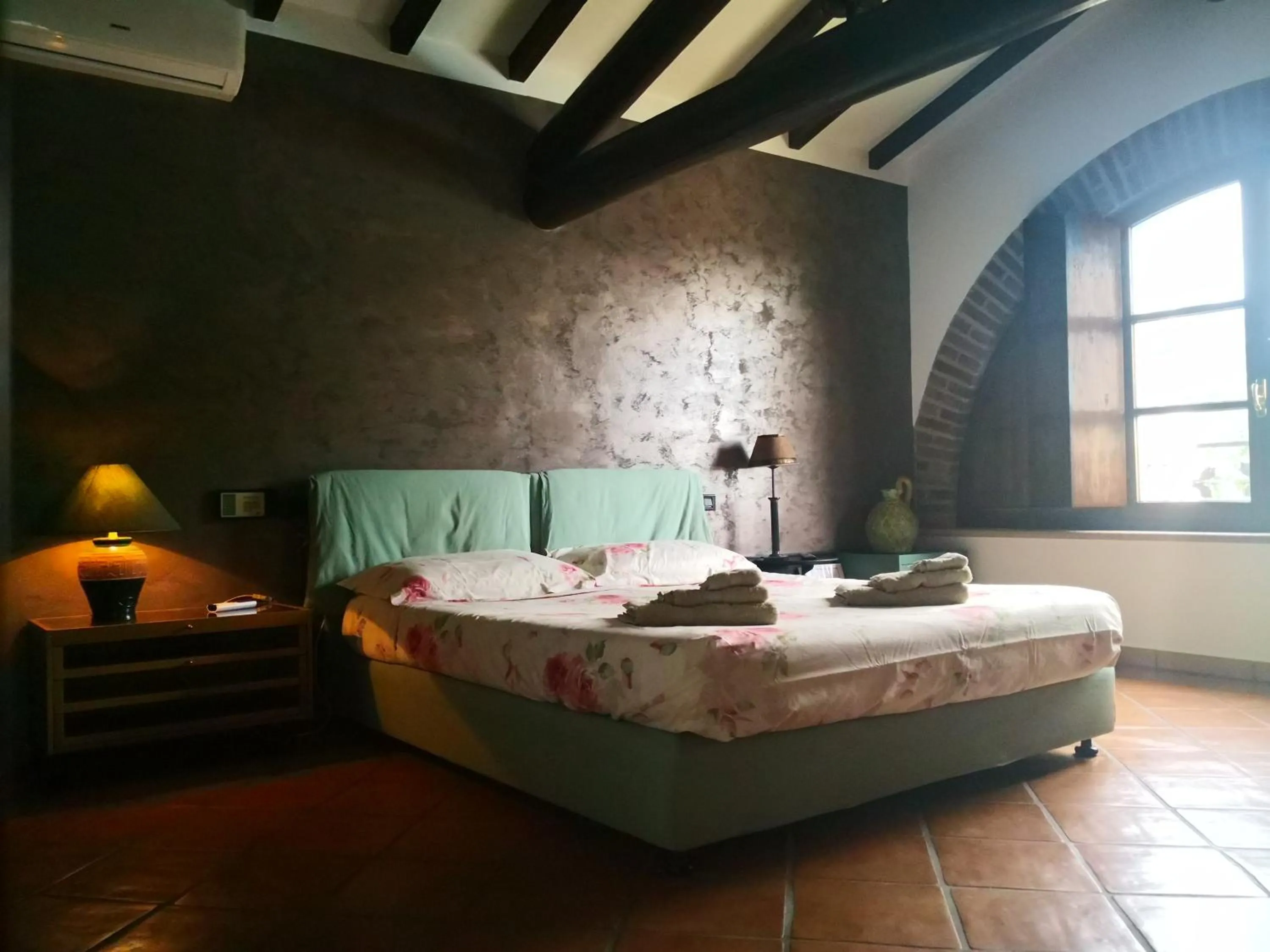 Photo of the whole room, Bed in B&B Il Martin Pescatore