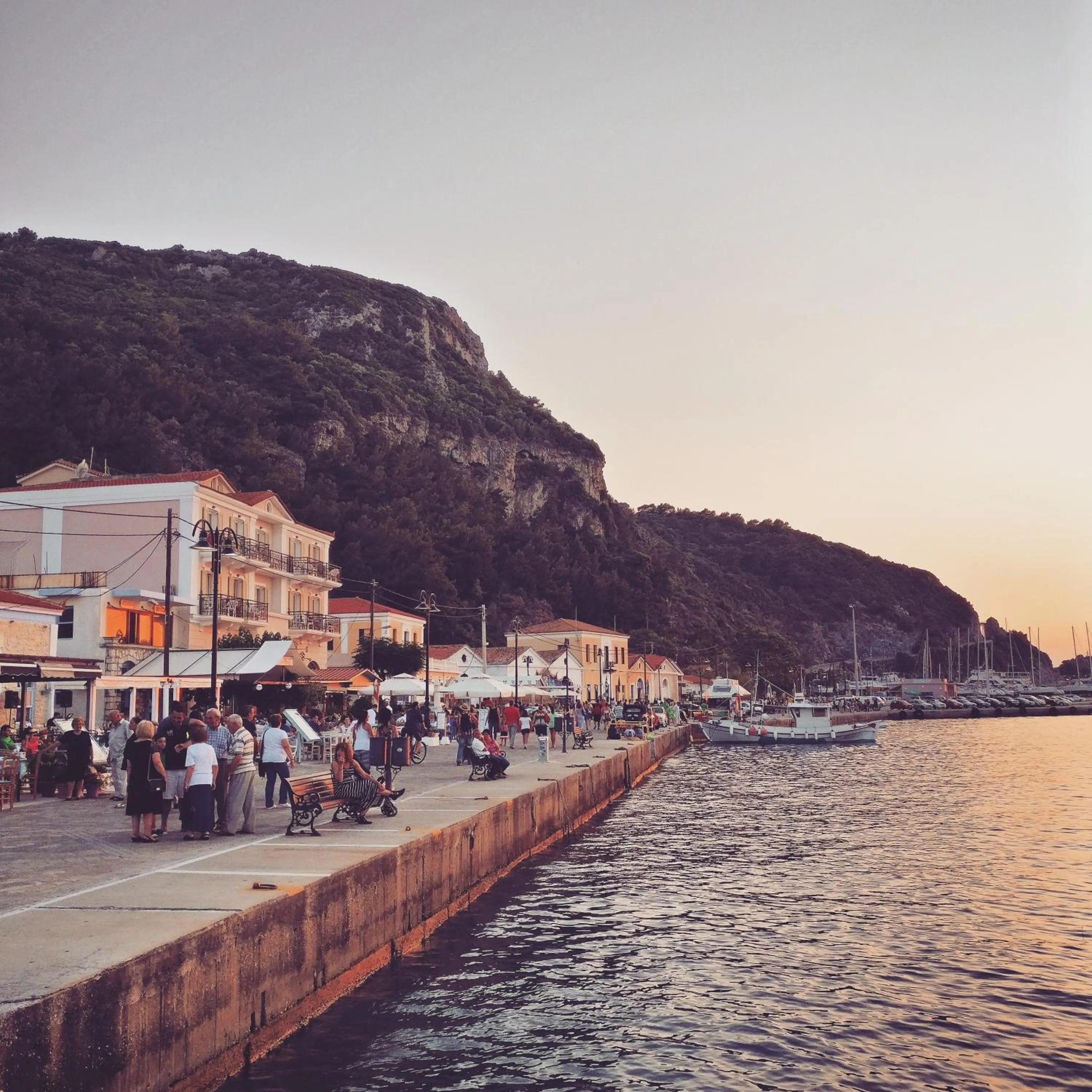 Natural landscape in Samaina Port Hotel