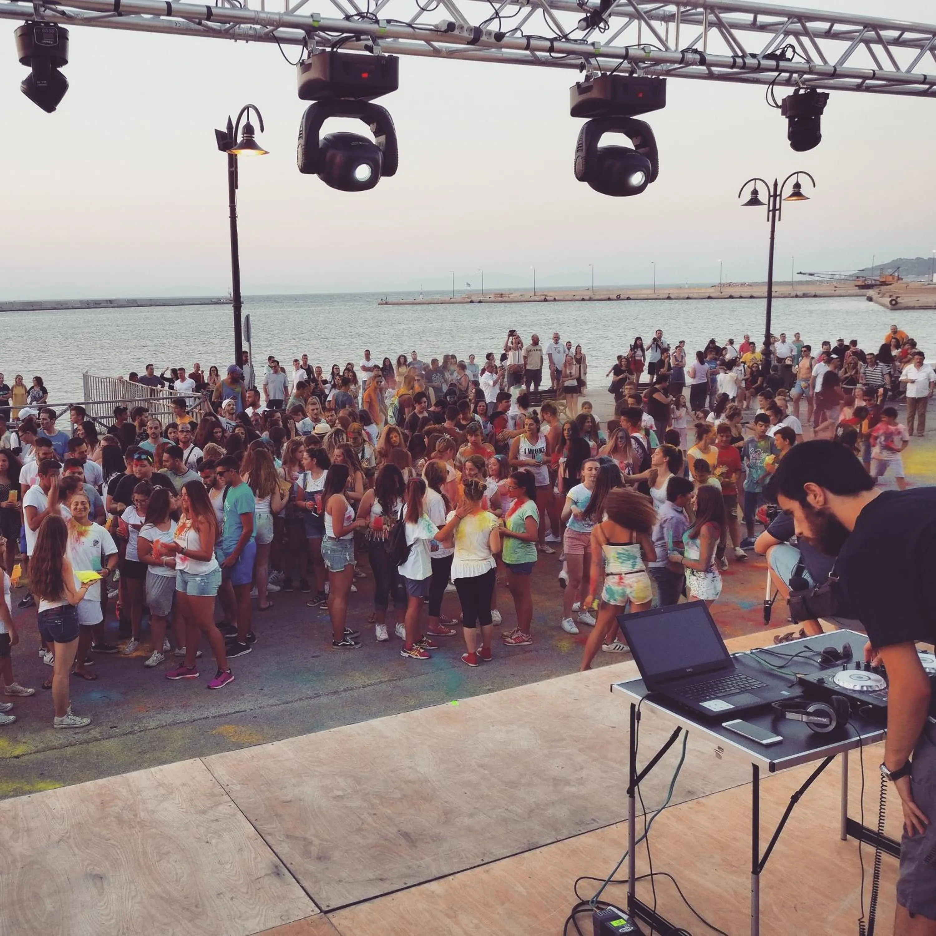 Entertainment in Samaina Port Hotel