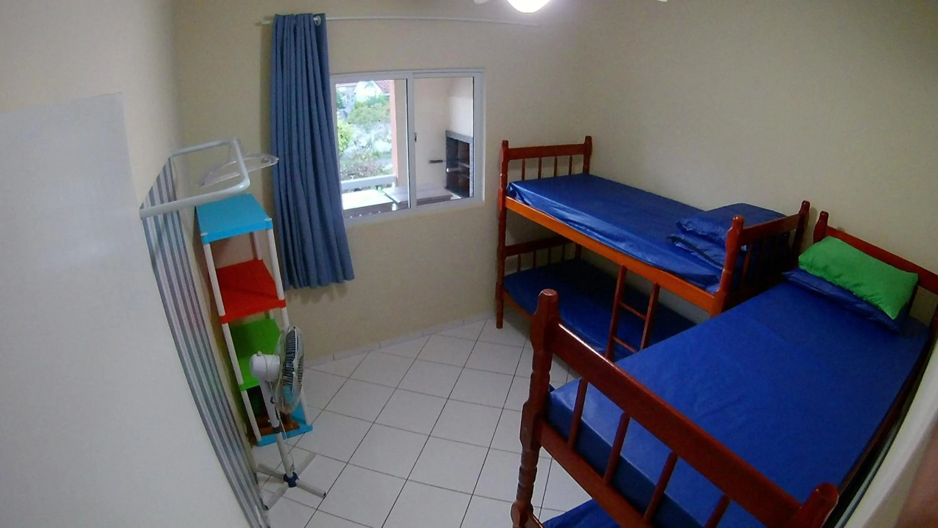 bunk bed, Bed in Apartamento Guaratuba
