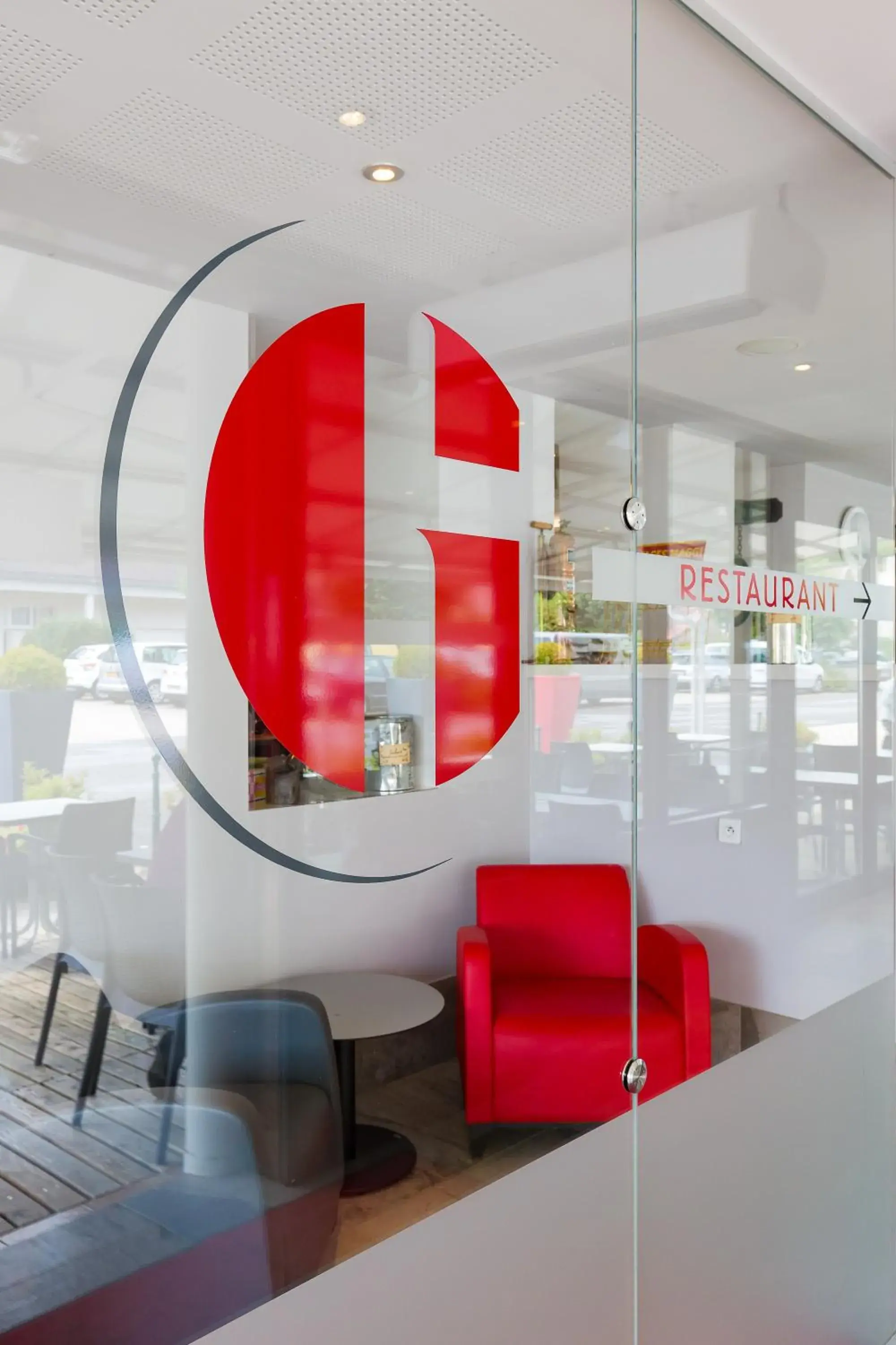 Lobby or reception in La Table de Gustave Lobby or reception in La Table de Gustave