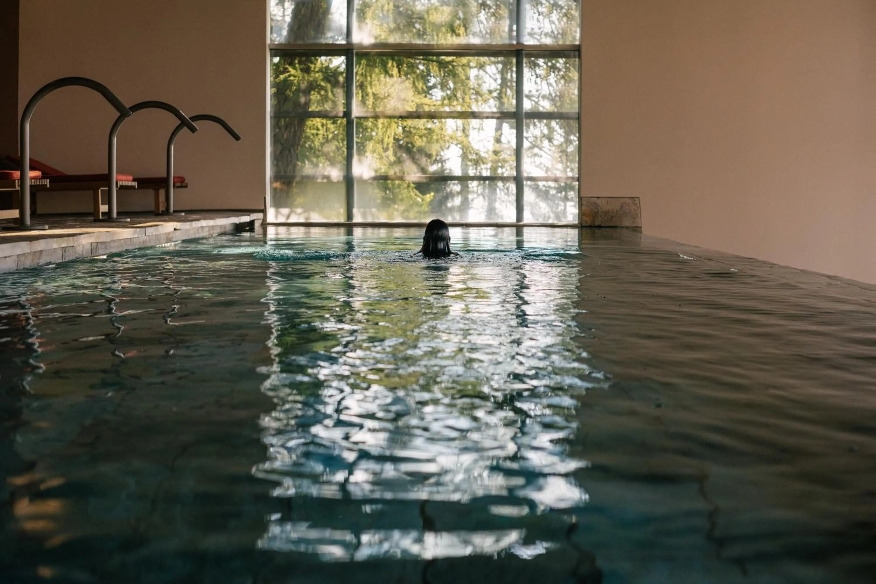 Swimming pool in Vigilius Mountain Resort