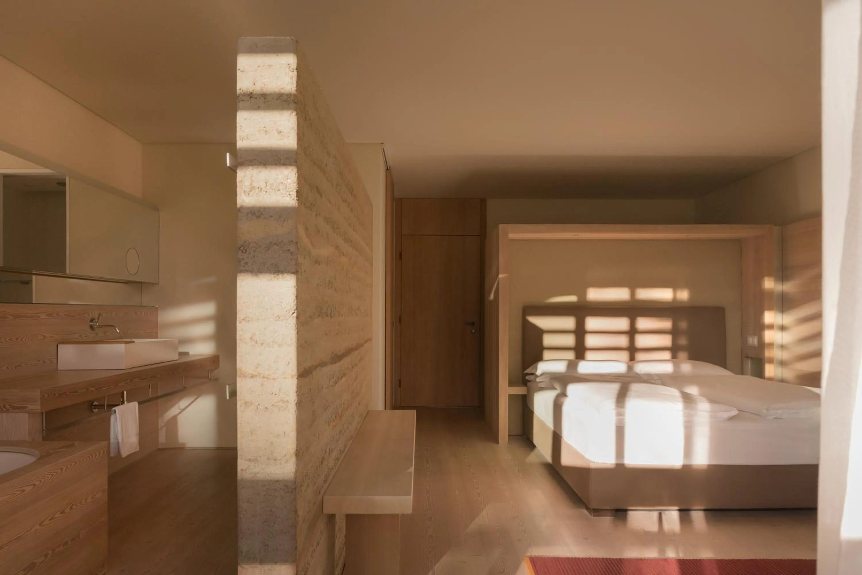 Bedroom, Bed in Vigilius Mountain Resort