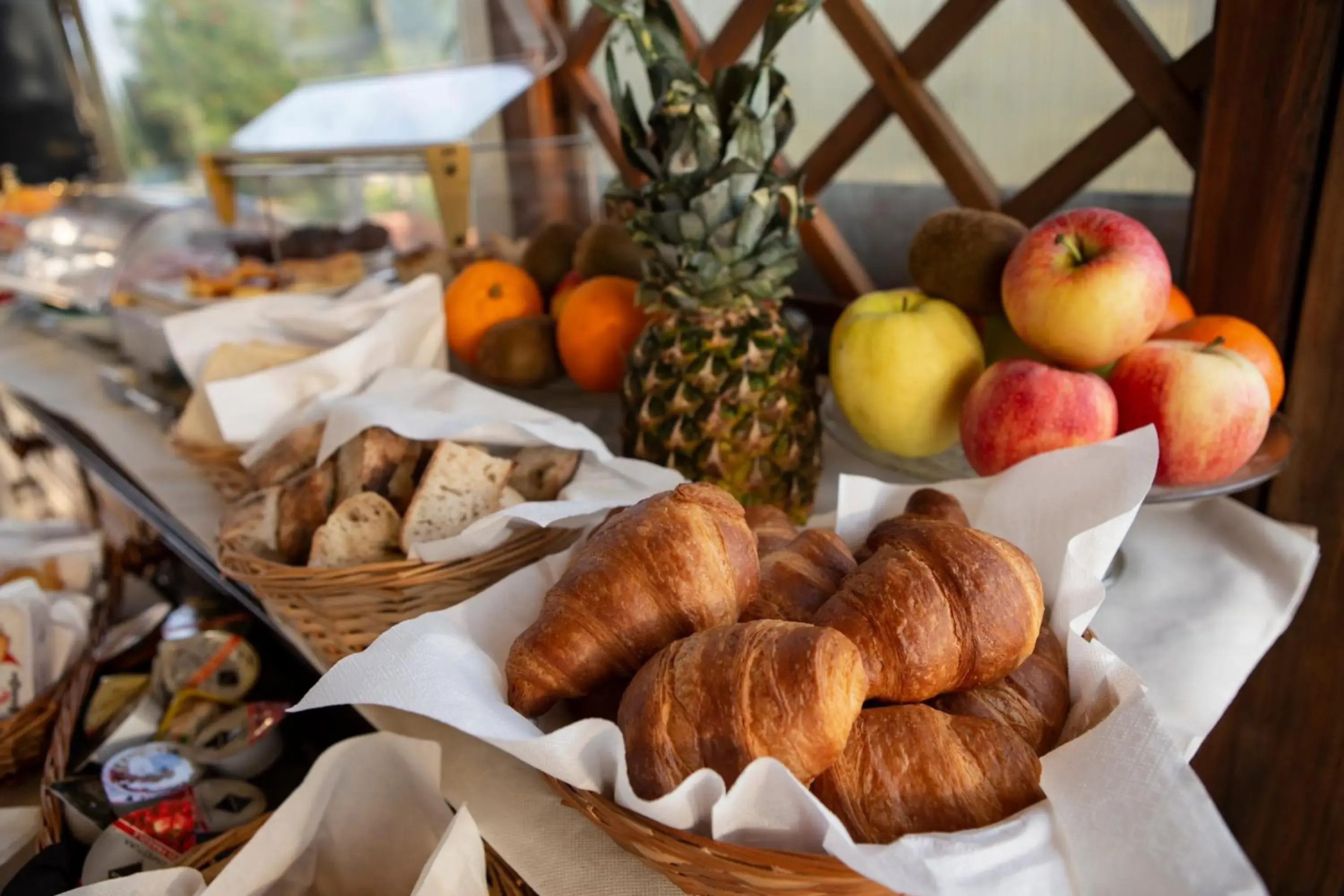 Breakfast in Hotel Villa Sara