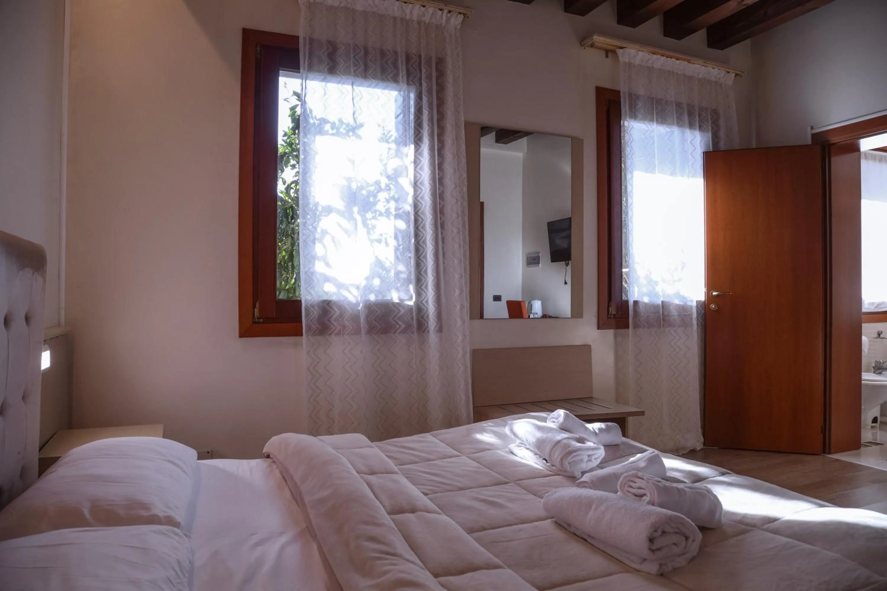 Bed in Hotel Villa Sara