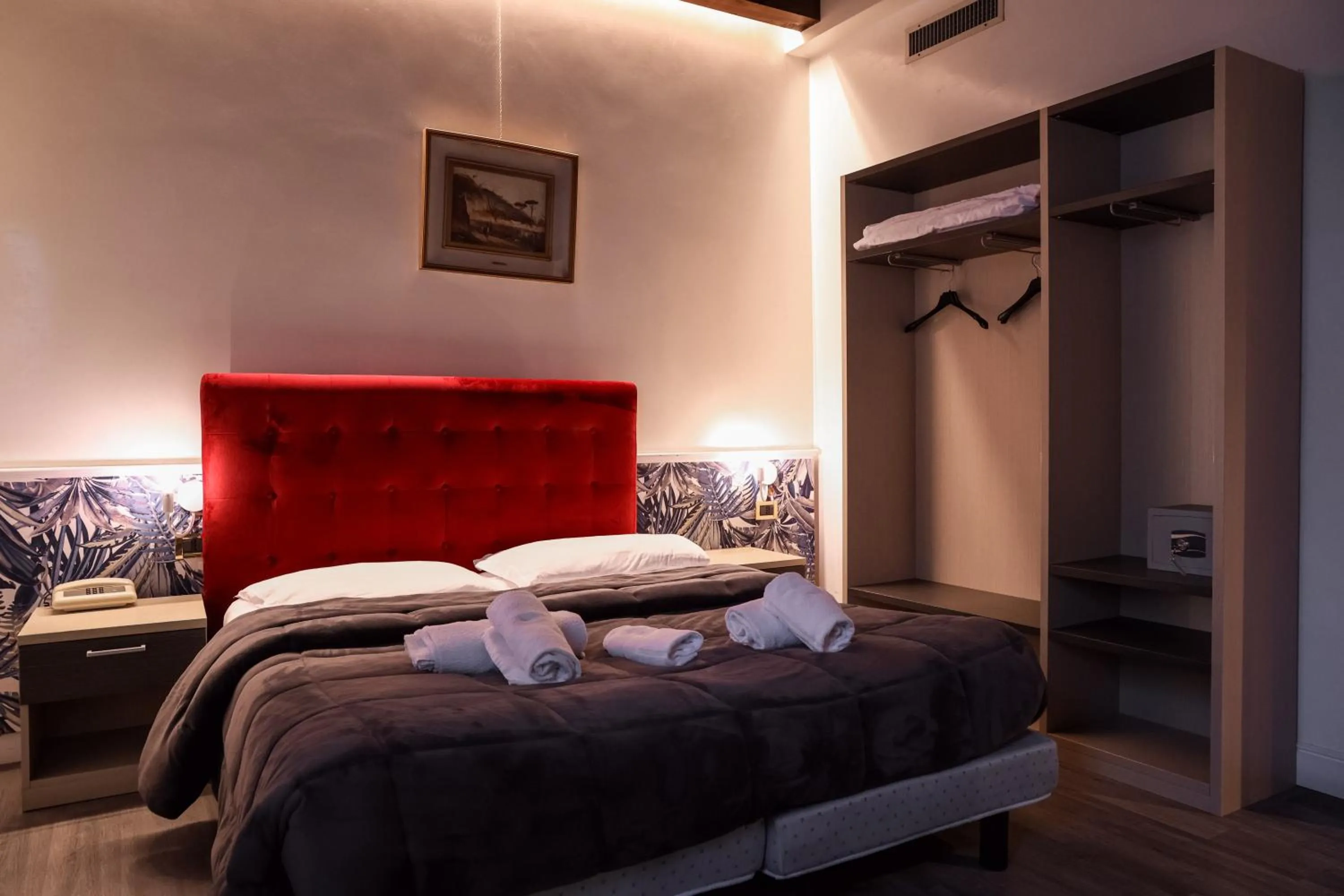 Bed in Hotel Villa Sara