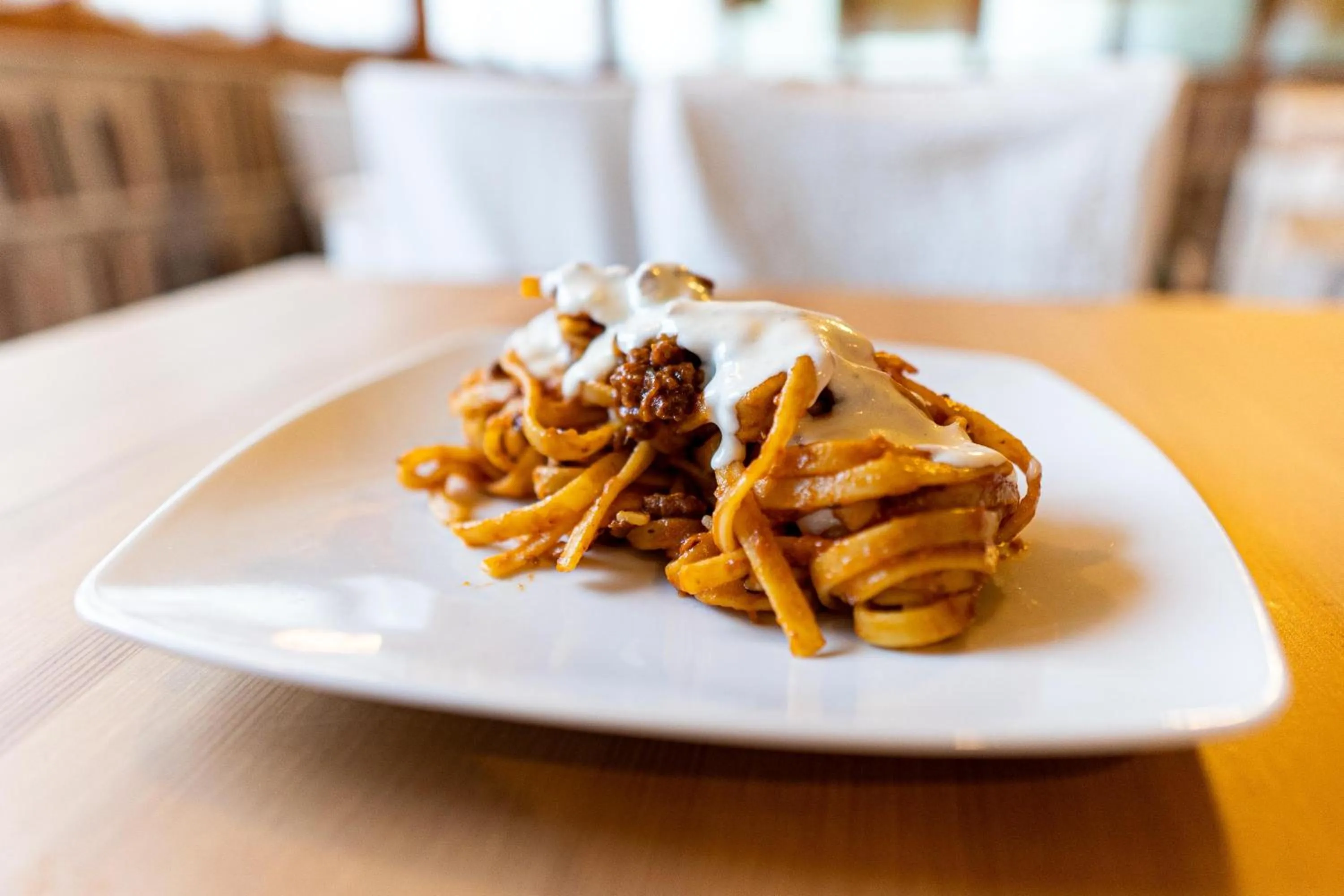 Restaurant/places to eat in Hotel Villa Sara