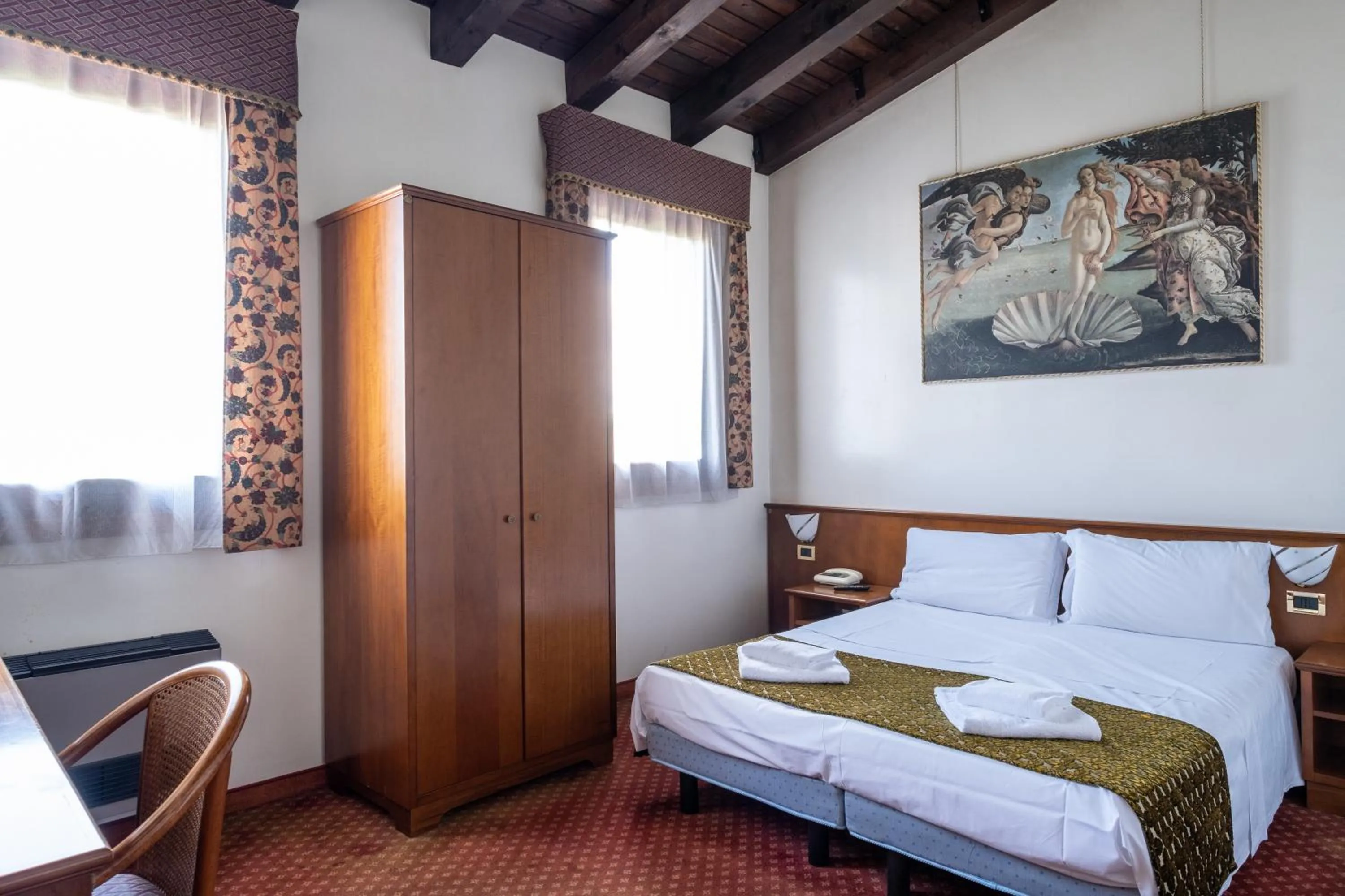 Standard Double or Twin Room in Hotel Villa Sara
