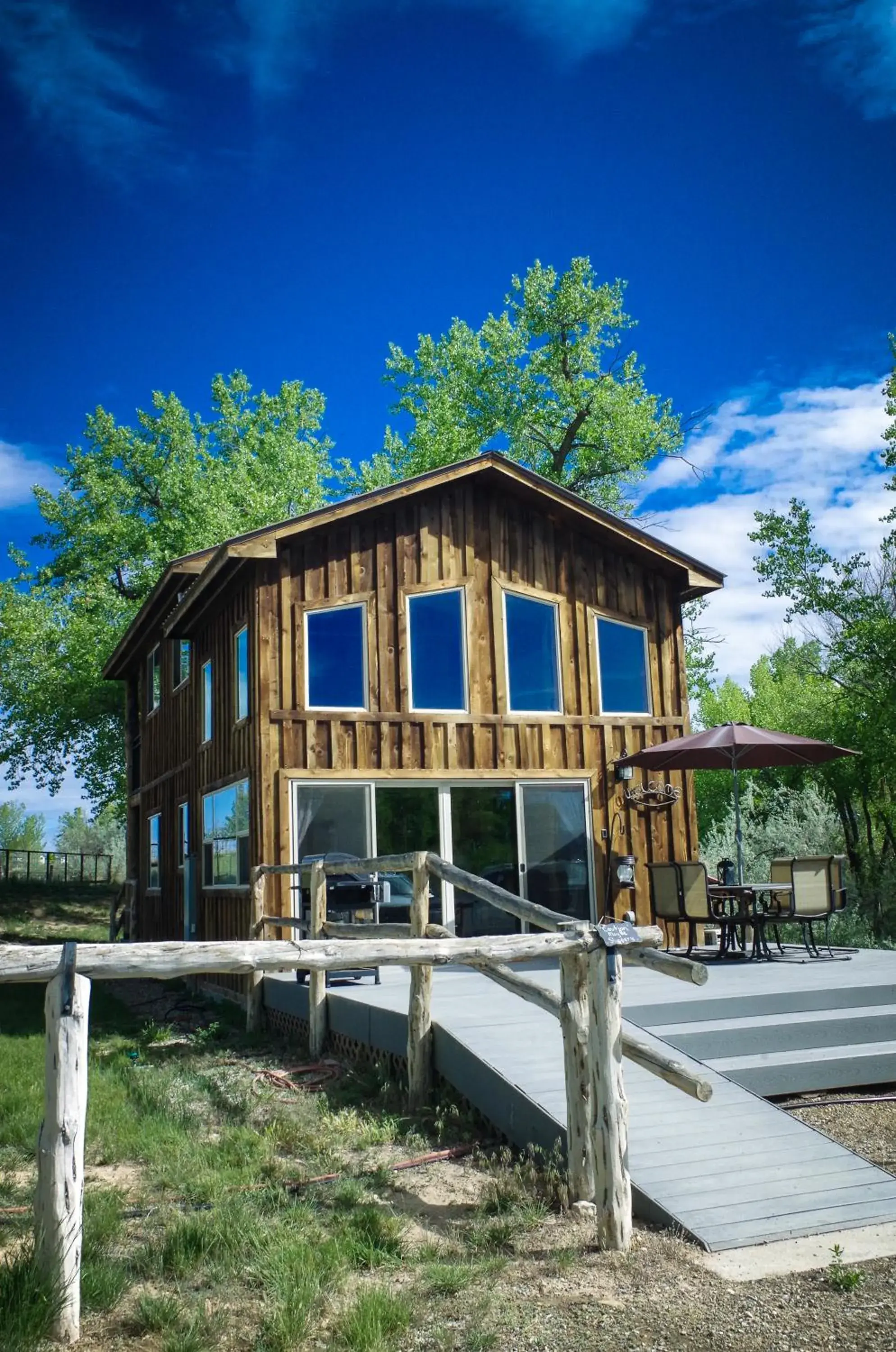 Rustic Hideaway Rustic Hideaway