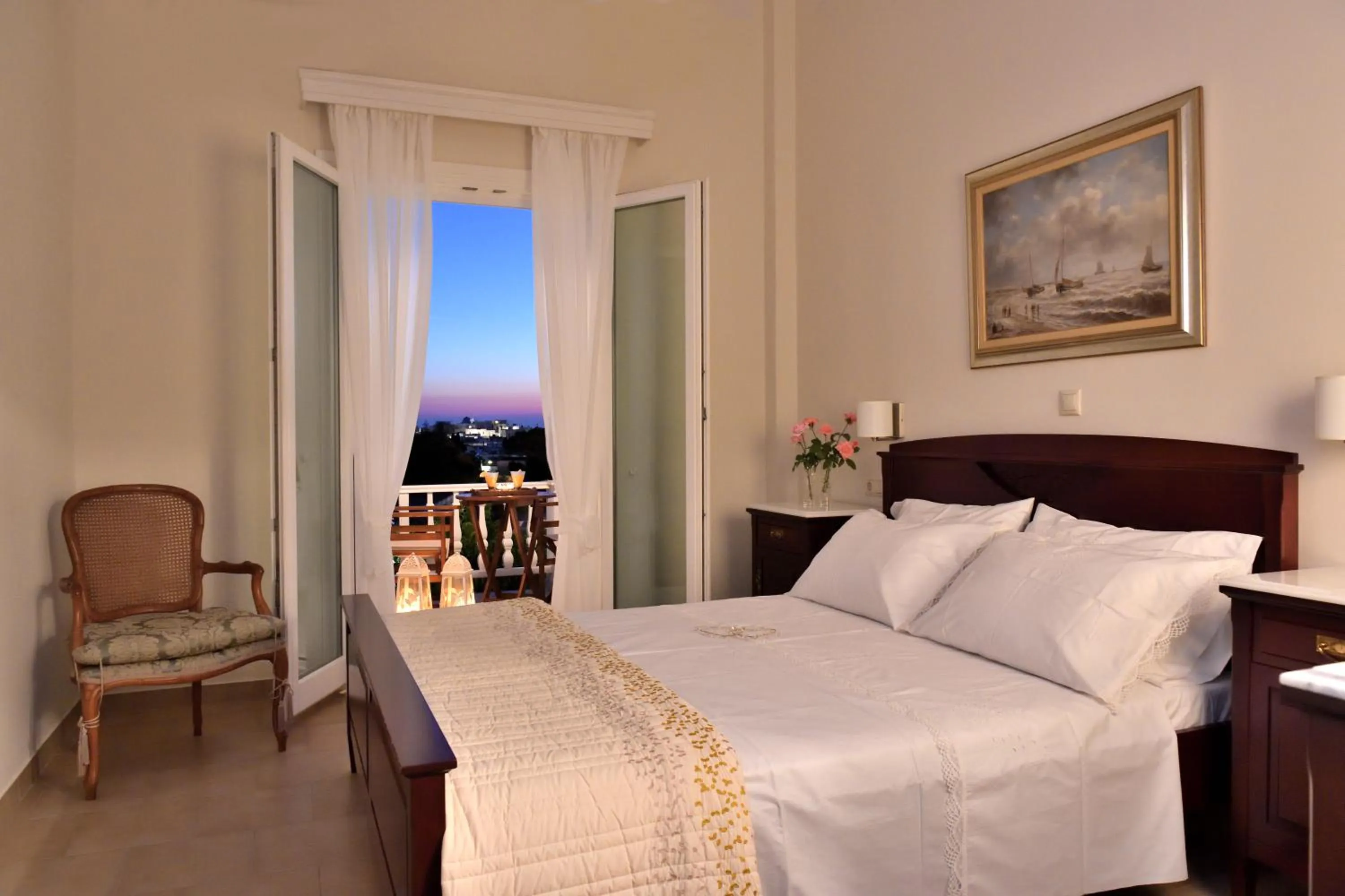 Night, Bed in Doukissa