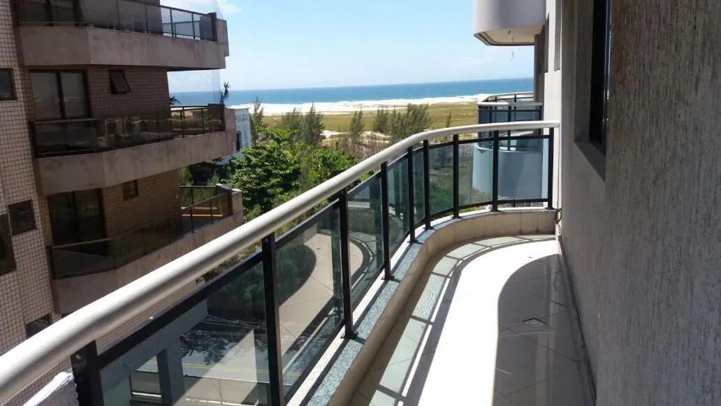 Apartamento em Cabo Frio RJ - Praia das Dunas