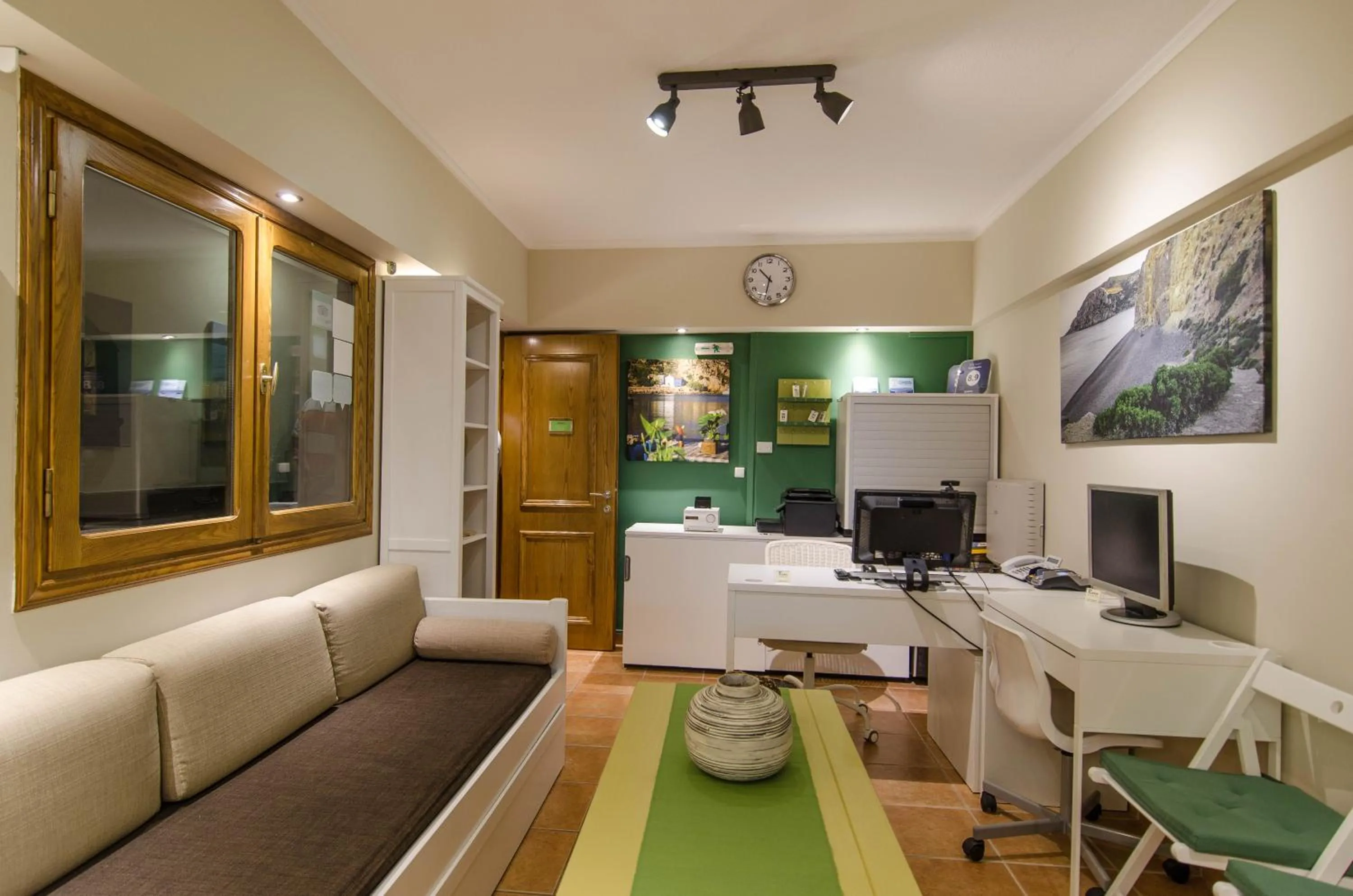 Lobby or reception in Plaka Studios