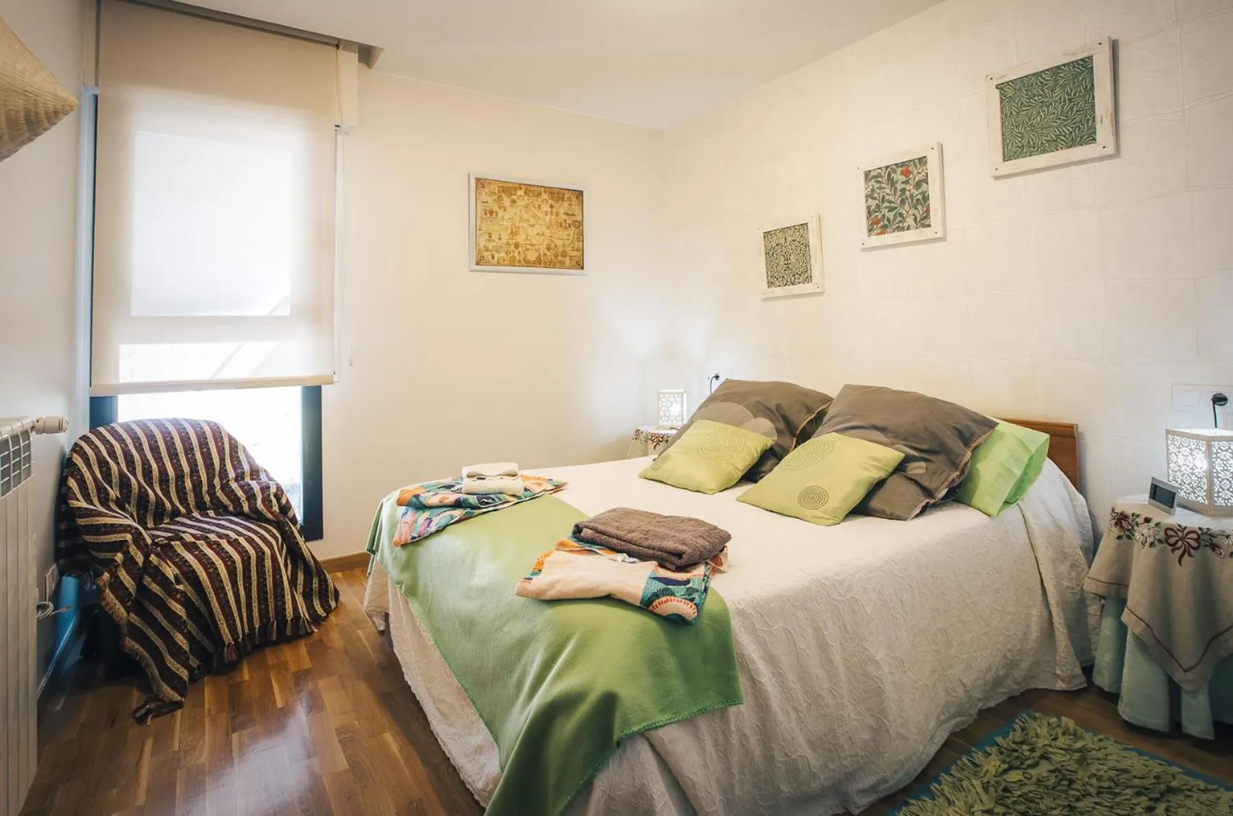 Photo of the whole room, Bed in Casa Ferran, amplias habitaciones y apartamentos de montaña