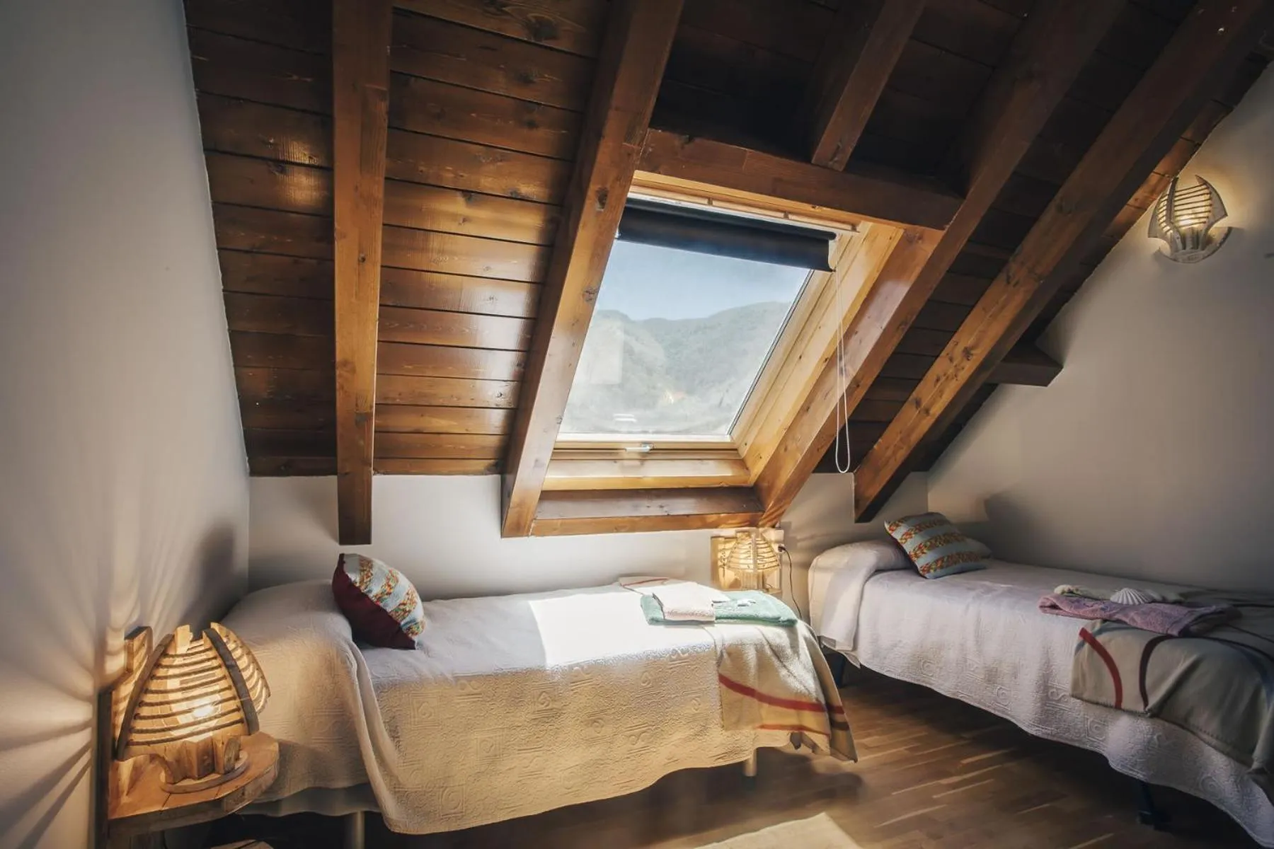 Photo of the whole room, Bed in Casa Ferran, amplias habitaciones y apartamentos de montaña