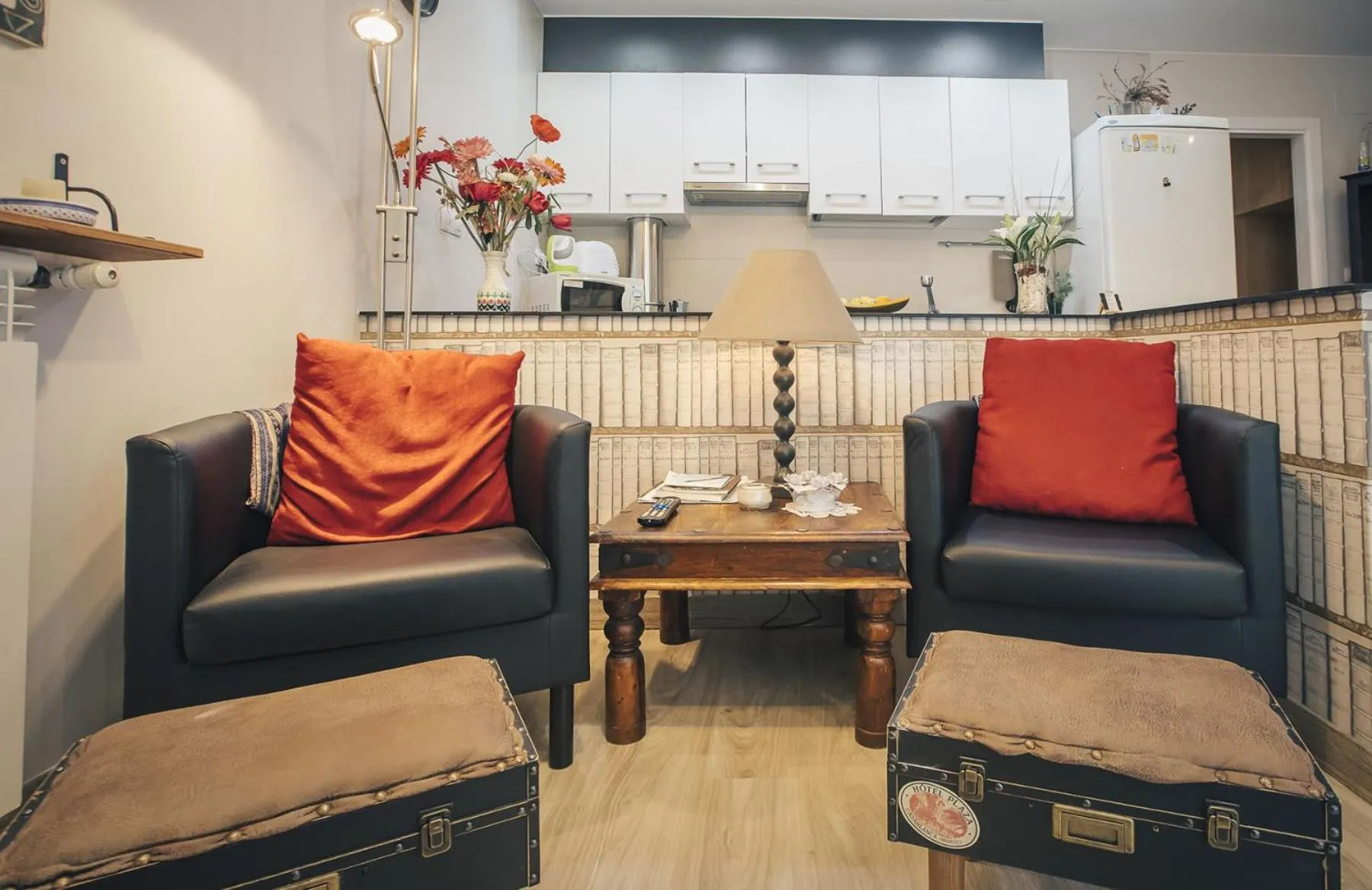 Living room in Casa Ferran, amplias habitaciones y apartamentos de montaña