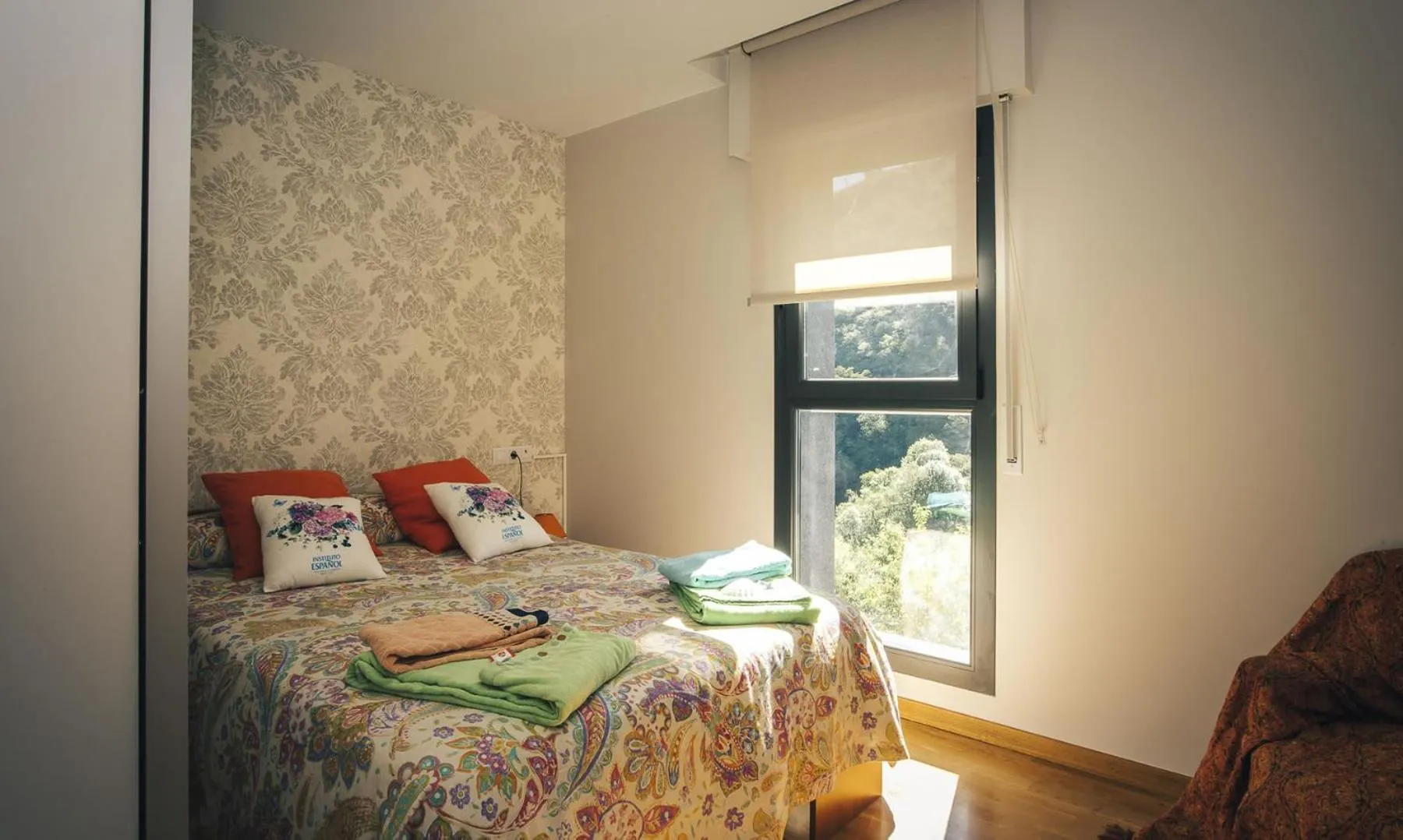 Photo of the whole room, Bed in Casa Ferran, amplias habitaciones y apartamentos de montaña