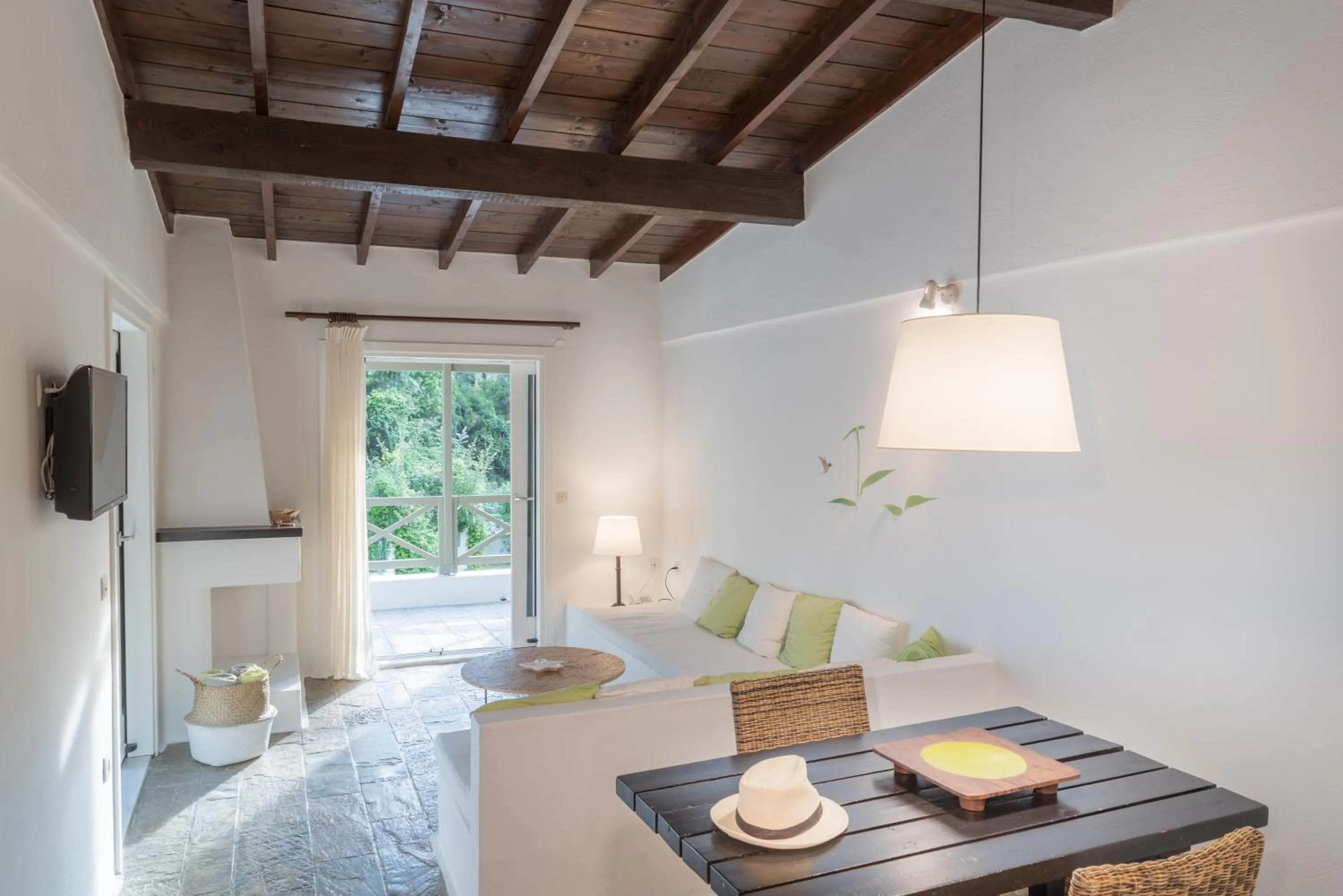 Bed in Skiathos Holidays Suites & Villas