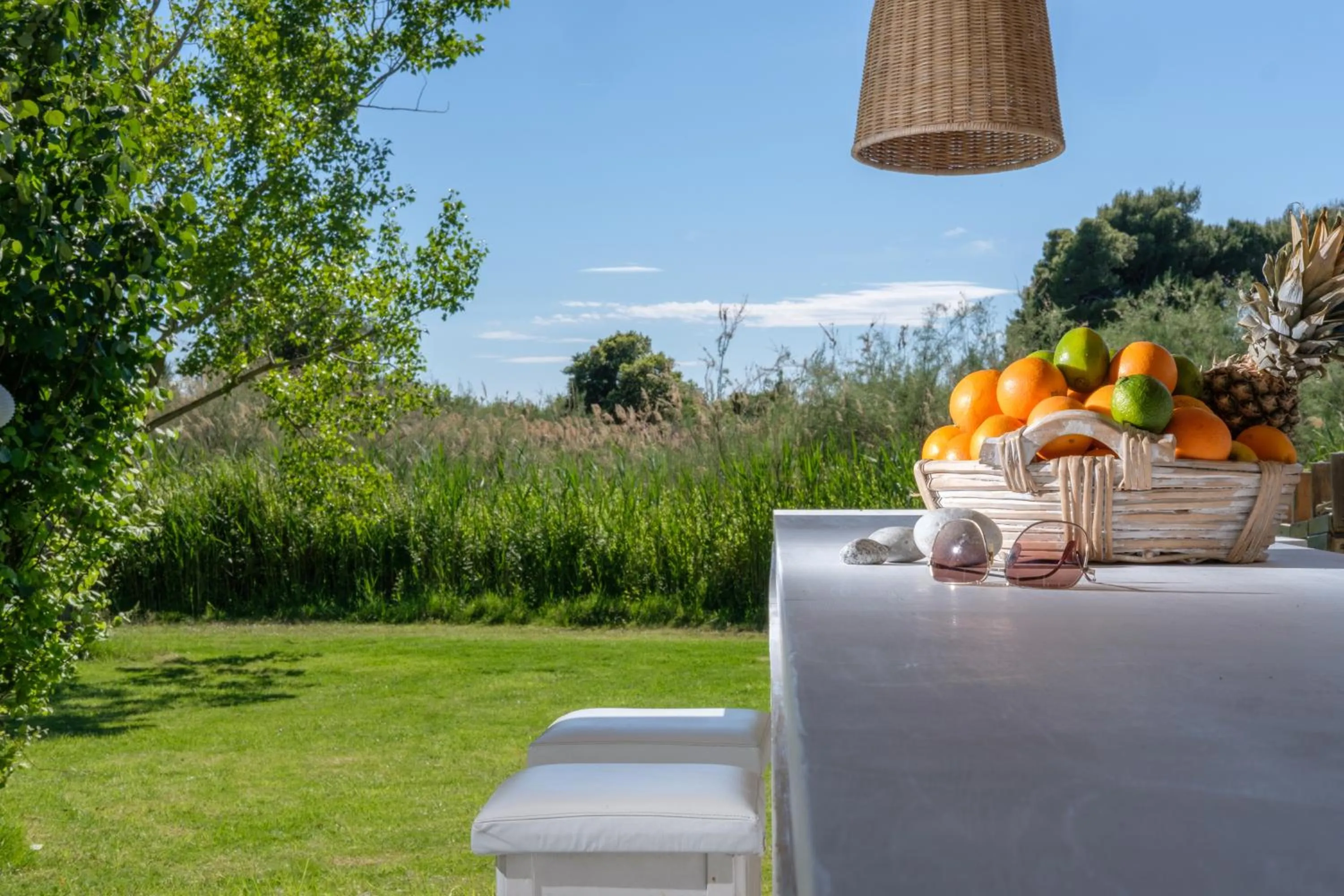 Lounge or bar in Skiathos Holidays Suites & Villas