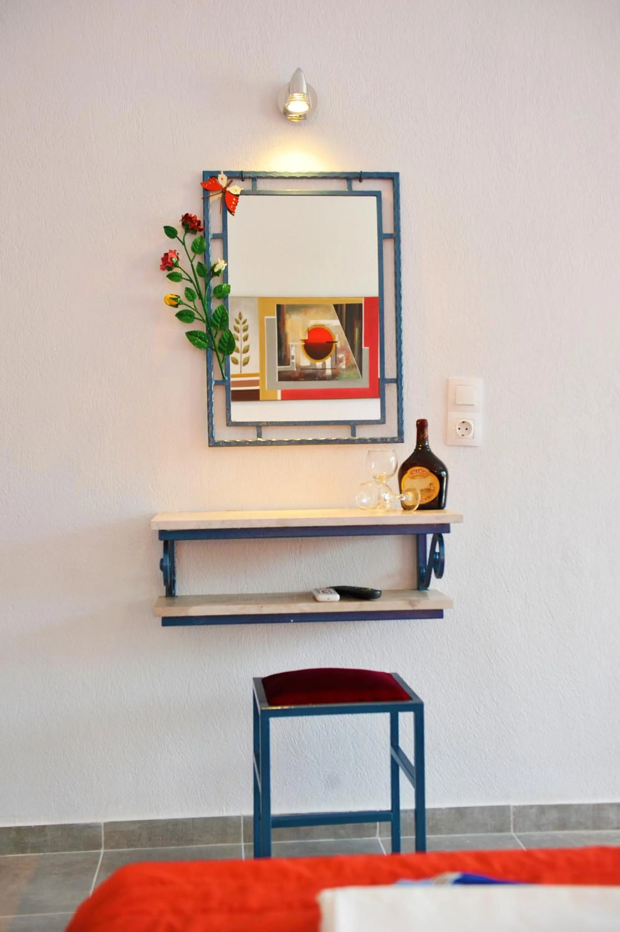 Seating area in Fengeros Village