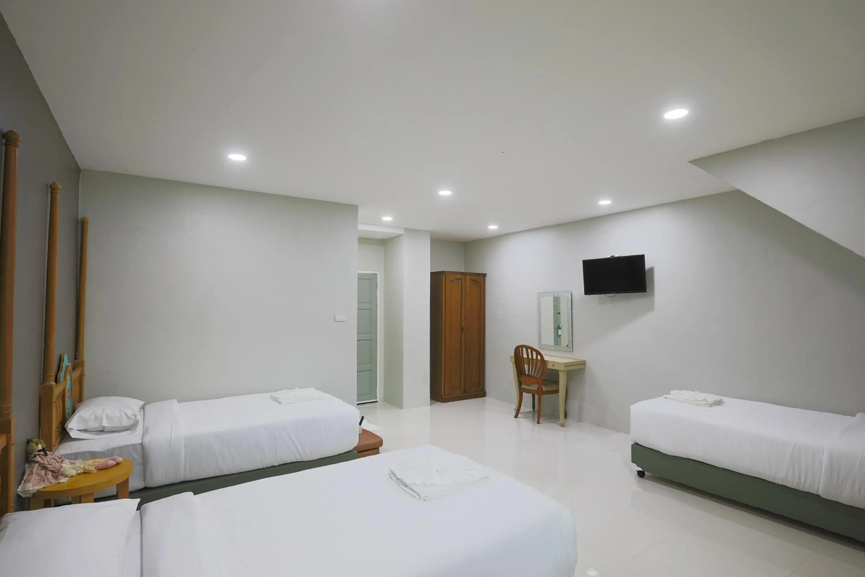 Bed in Phuket Nonnita Boutique Resort - SHA Plus