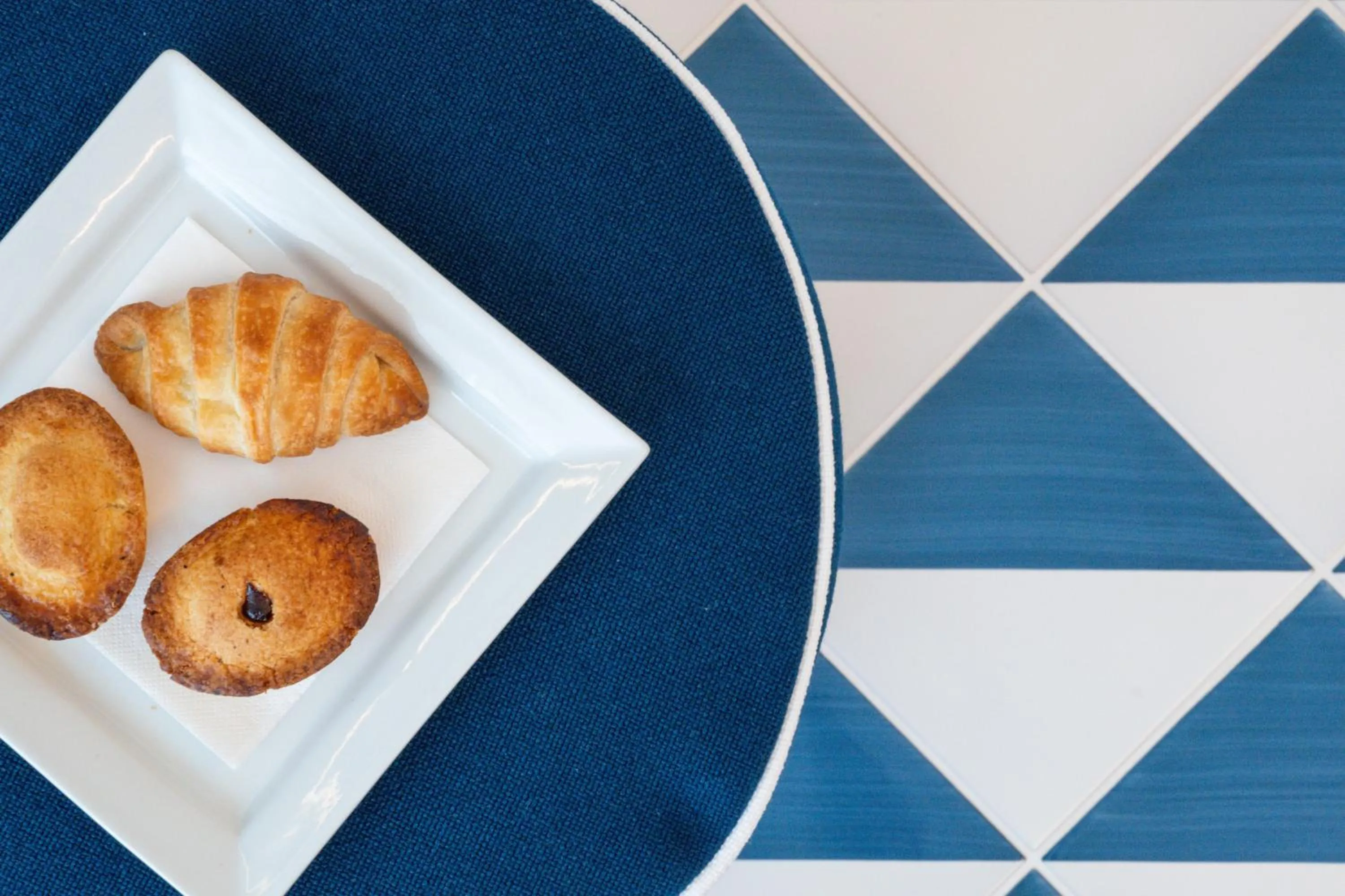 Breakfast in Hotel La Roccia