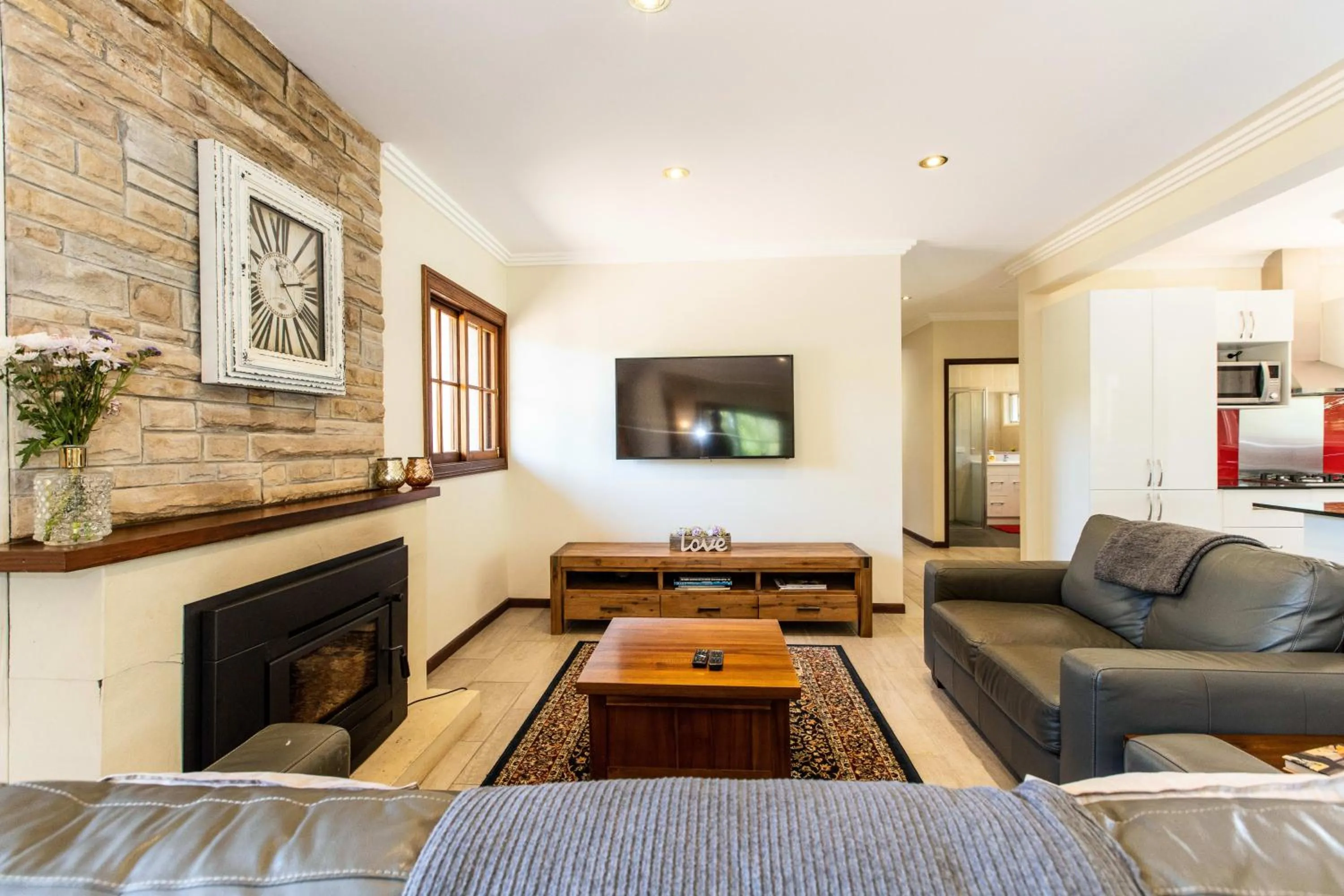Living room in Mason Winery