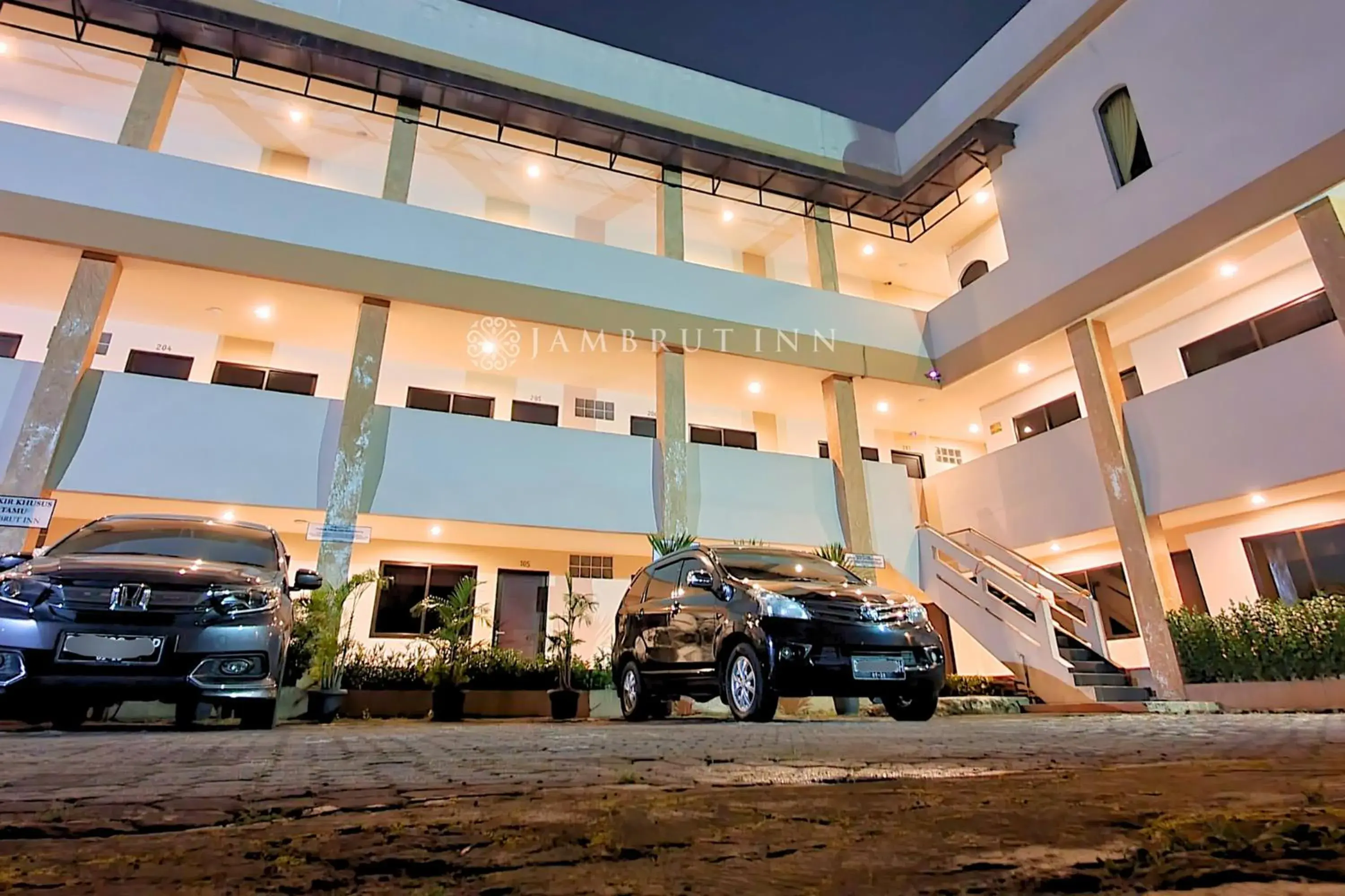 Property building in Jambrut Inn Property building in Jambrut Inn