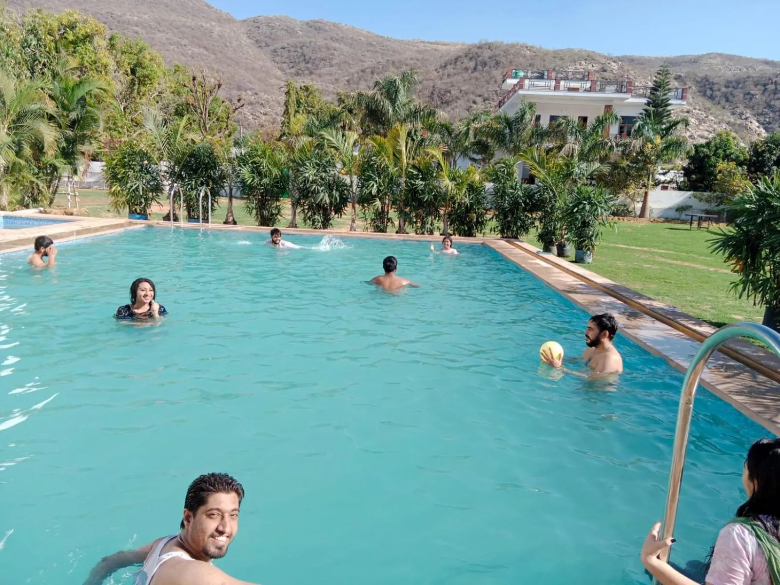 Swimming pool in Aravali Hills Resort