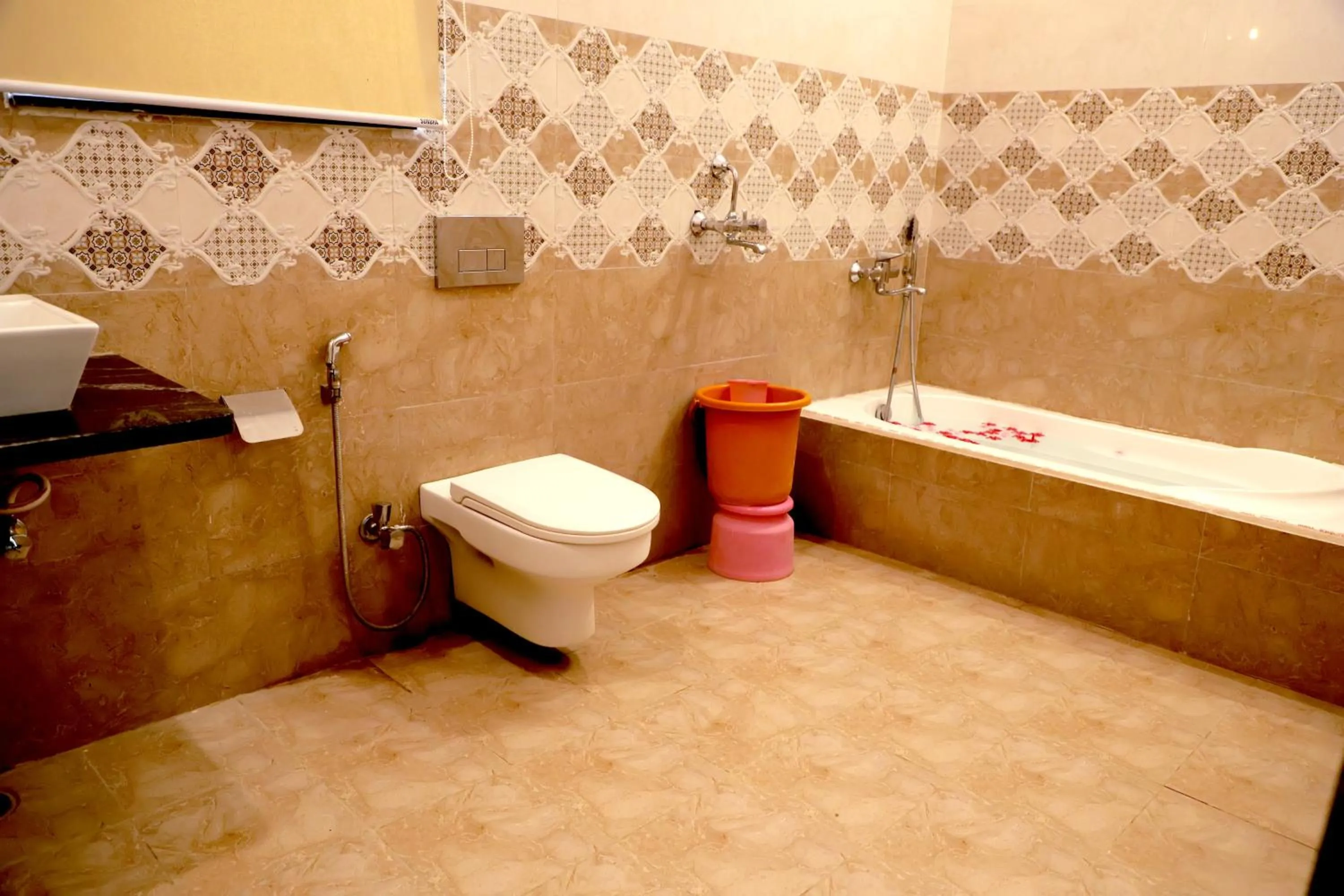 Shower in Aravali Hills Resort