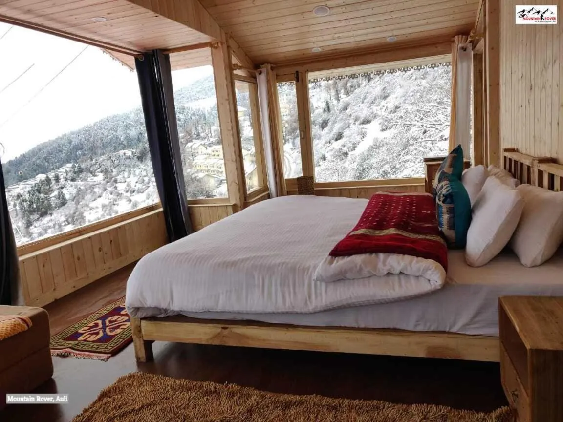 Property building, Bed in Mountain Rover Auli Resort
