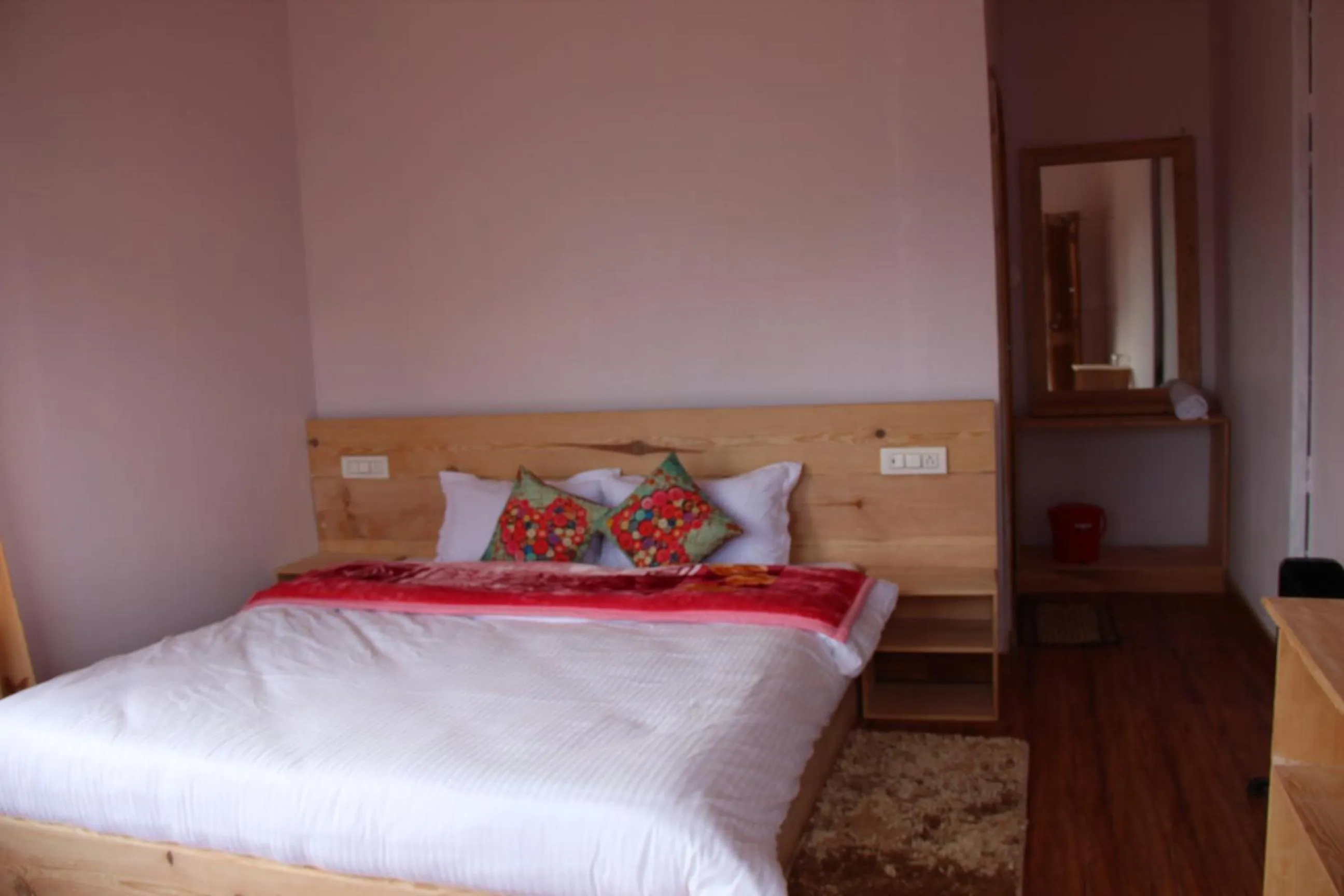 Bed in Mountain Rover Auli Resort