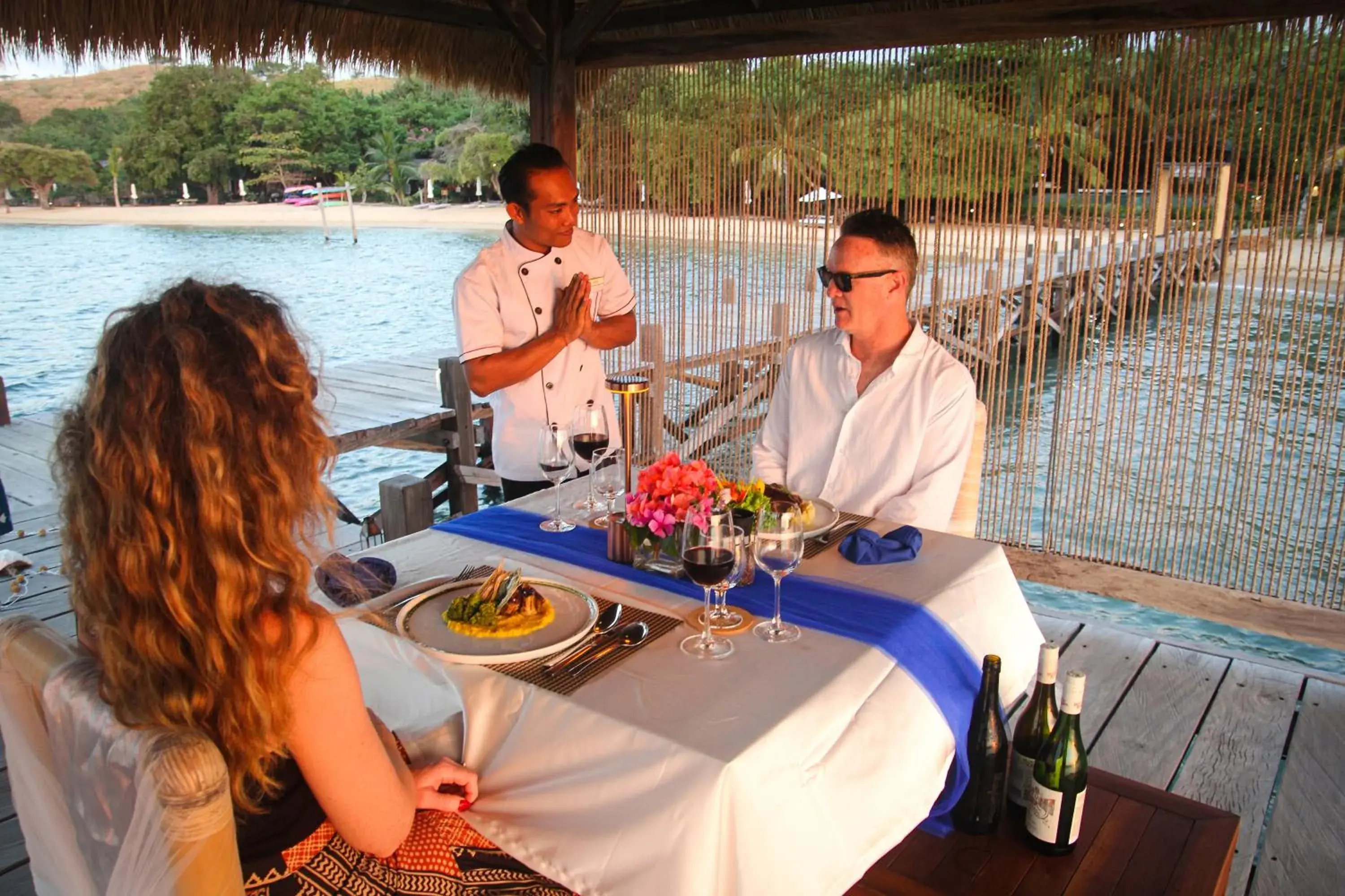 Restaurant/places to eat in The Seraya Resort Komodo Restaurant/places to eat in The Seraya Resort Komodo