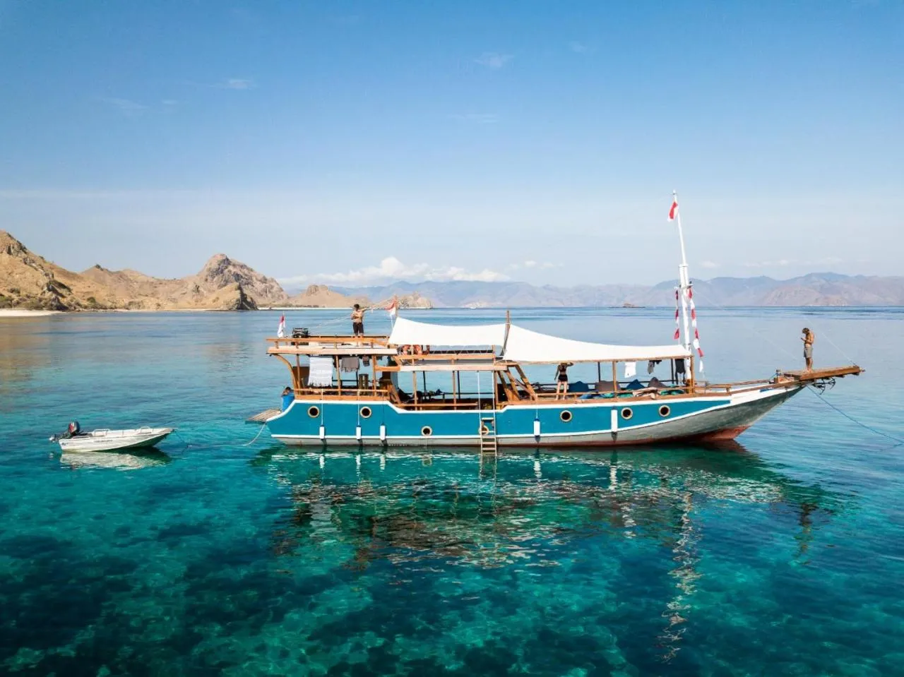 Beach in The Seraya Resort Komodo