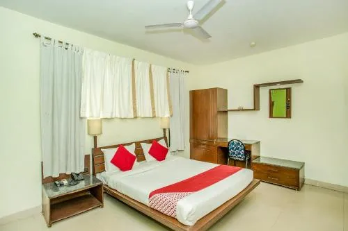 Bedroom, Bed in Super Hotel O Petunia Boutique Hotel